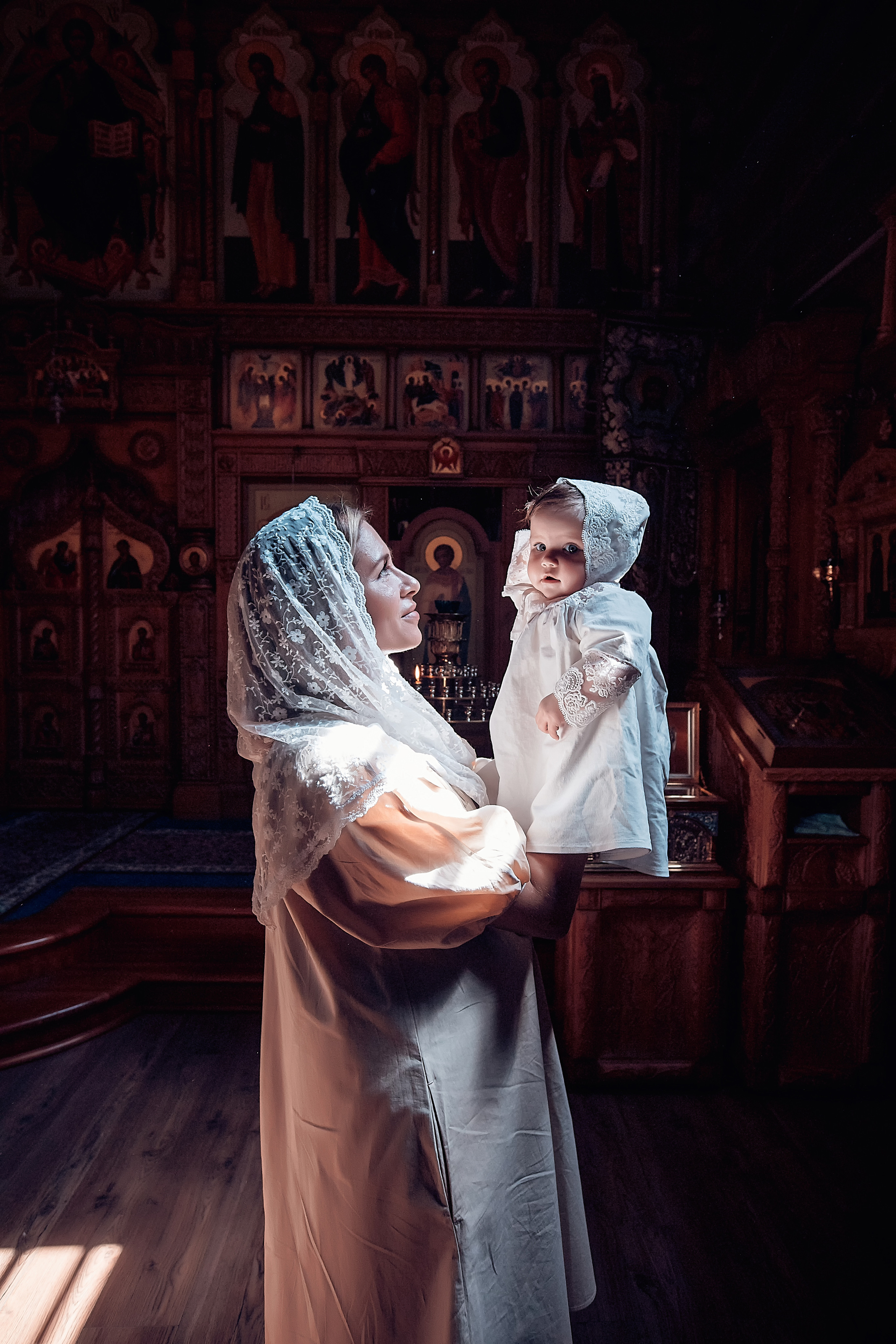 Крещение Александры. Фотограф на Таинство Крещения и Венчания в Москве и МО