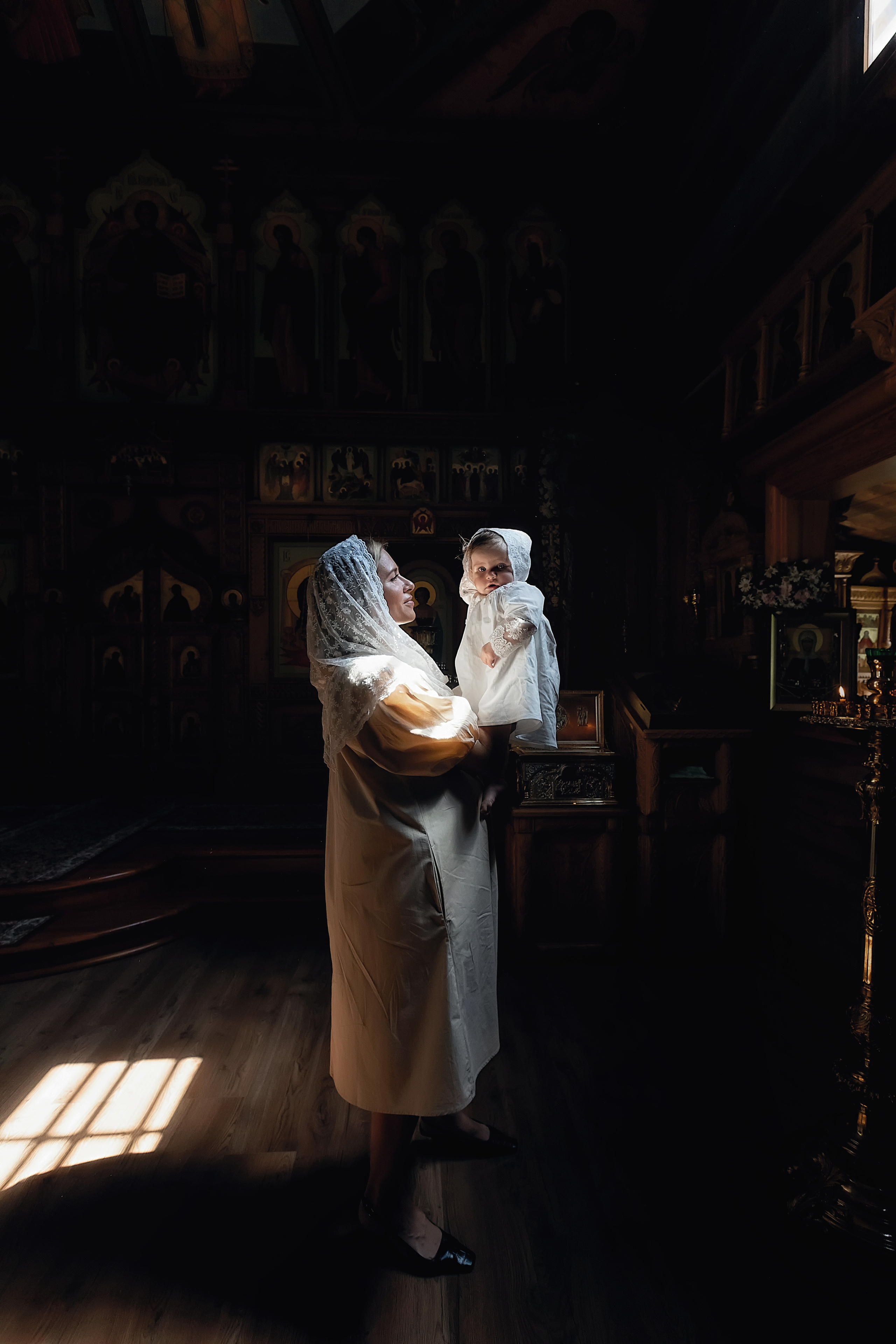 Крещение Александры. Фотограф на Таинство Крещения и Венчания в Москве и МО