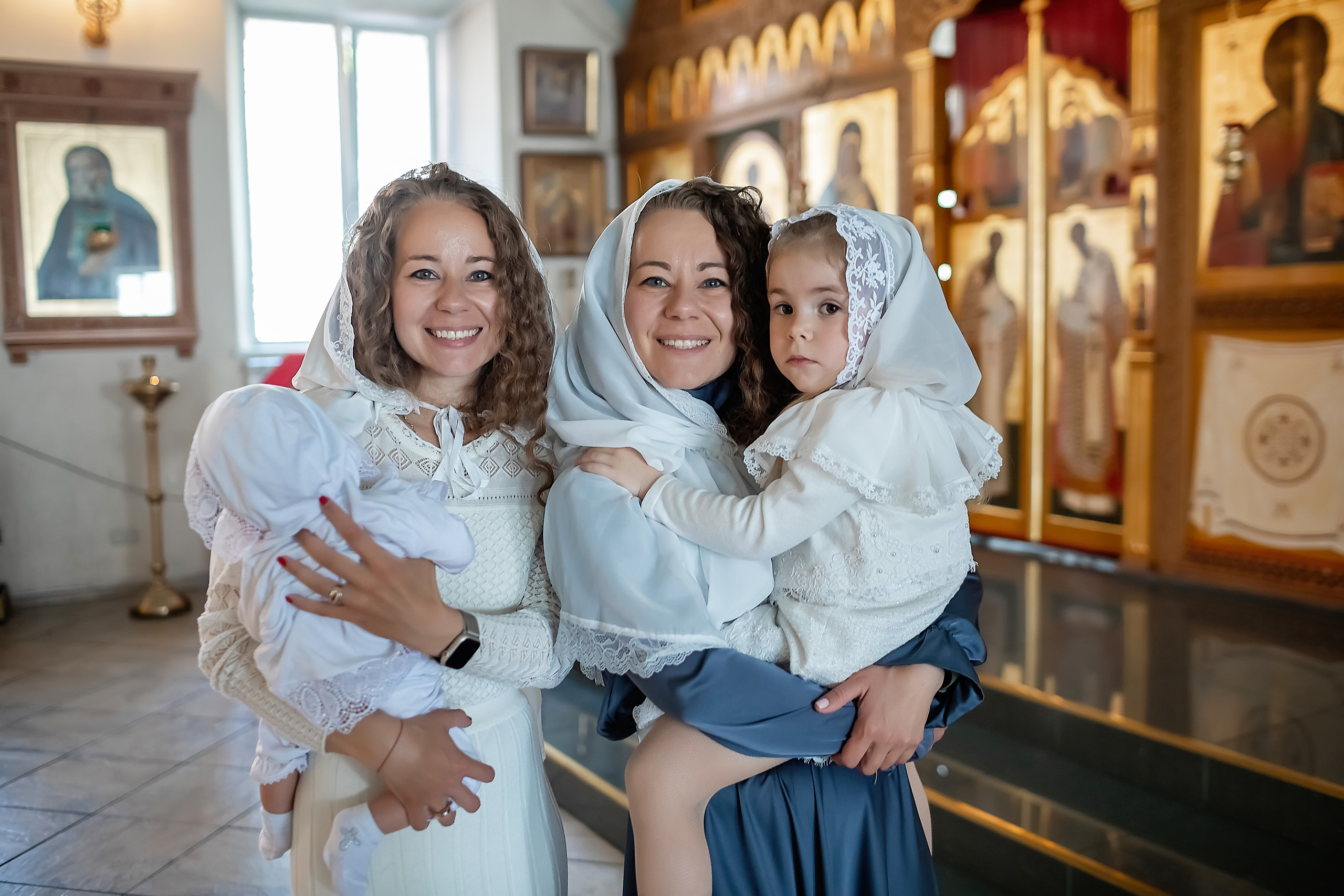 Крещение Льва. Фотограф на Таинство Крещения и Венчания в Москве и МО
