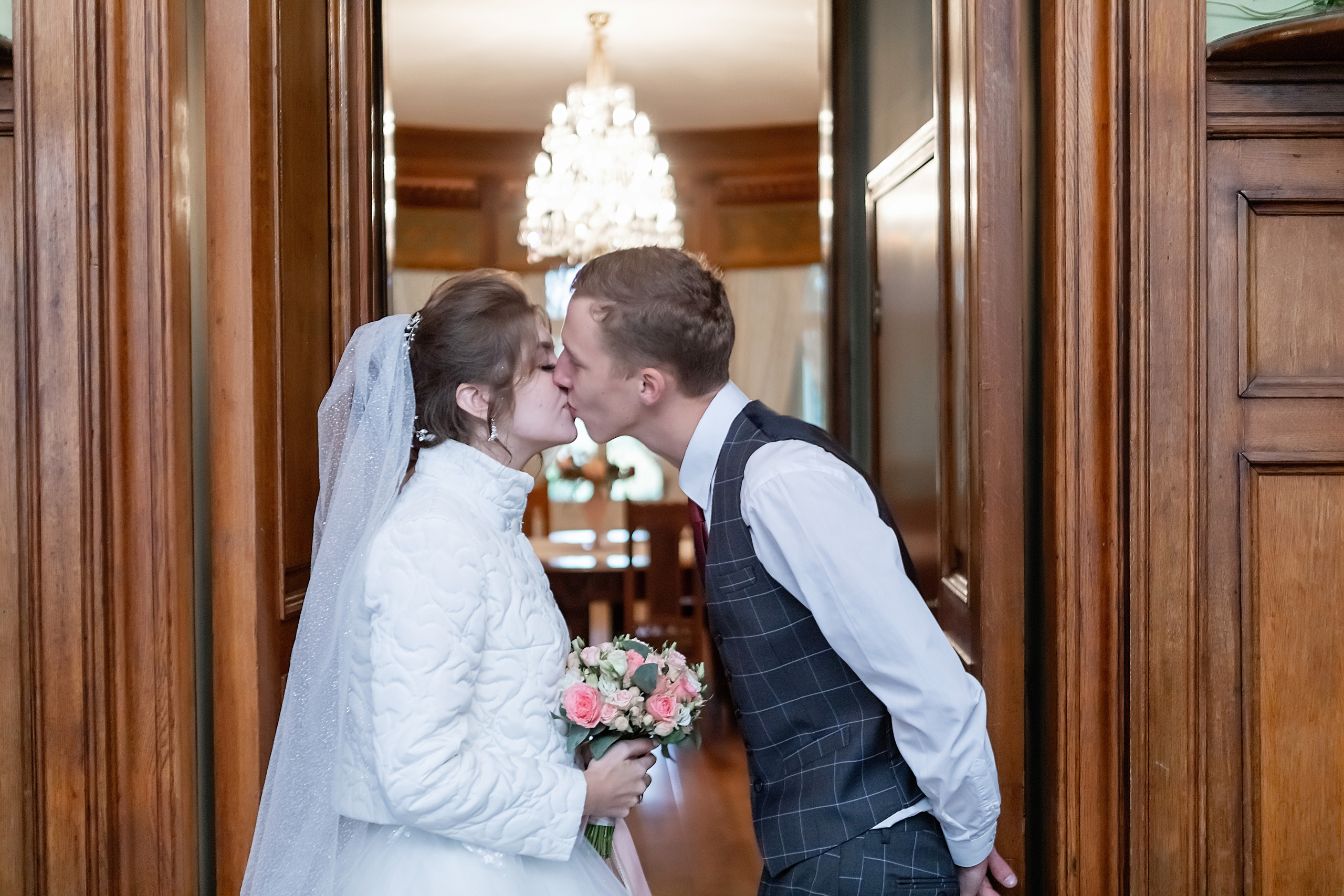 Свадьбы. Фотограф на Таинство Крещения и Венчания в Москве и МО