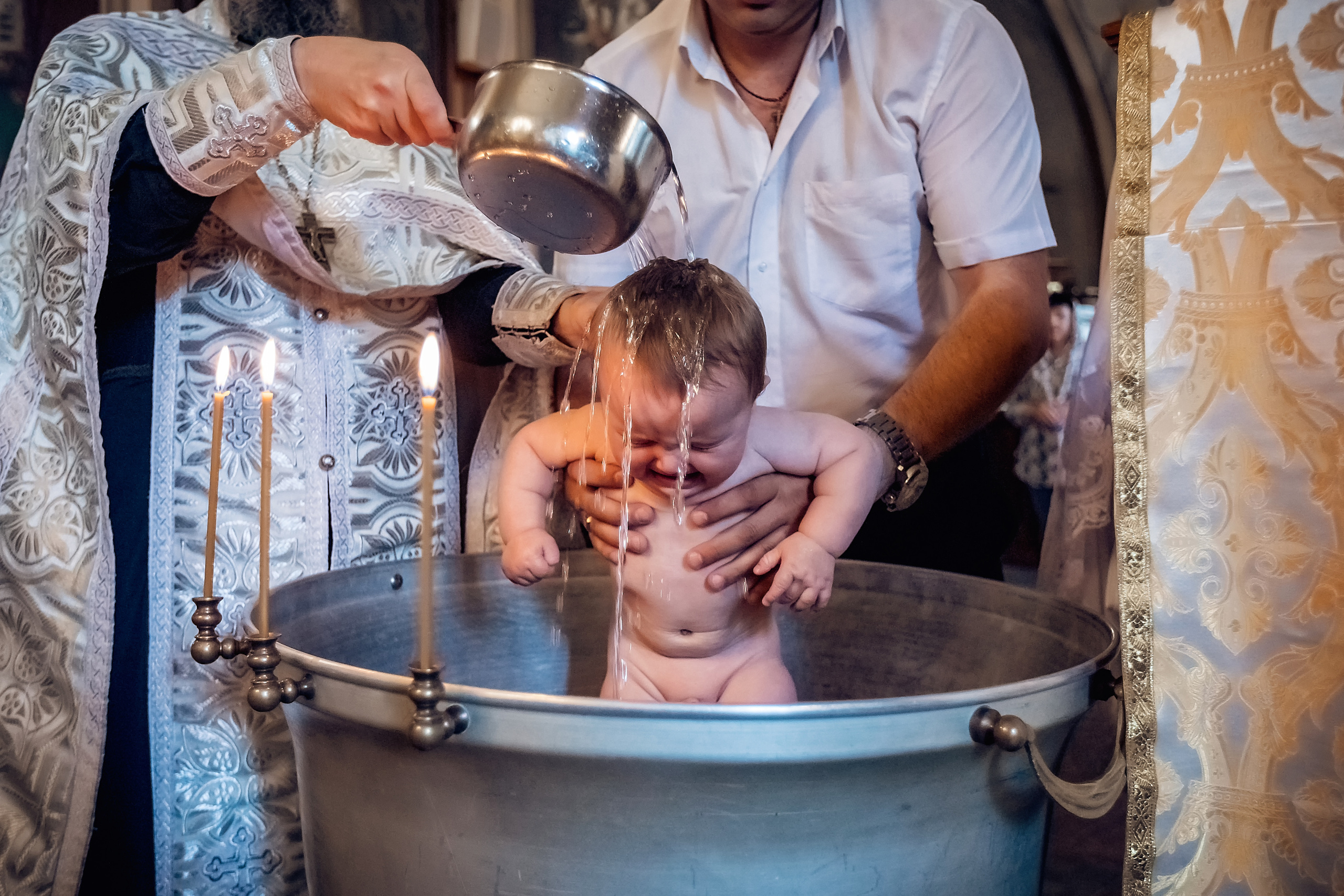 Крещение Михаила. Фотограф на Таинство Крещения и Венчания в Москве и МО
