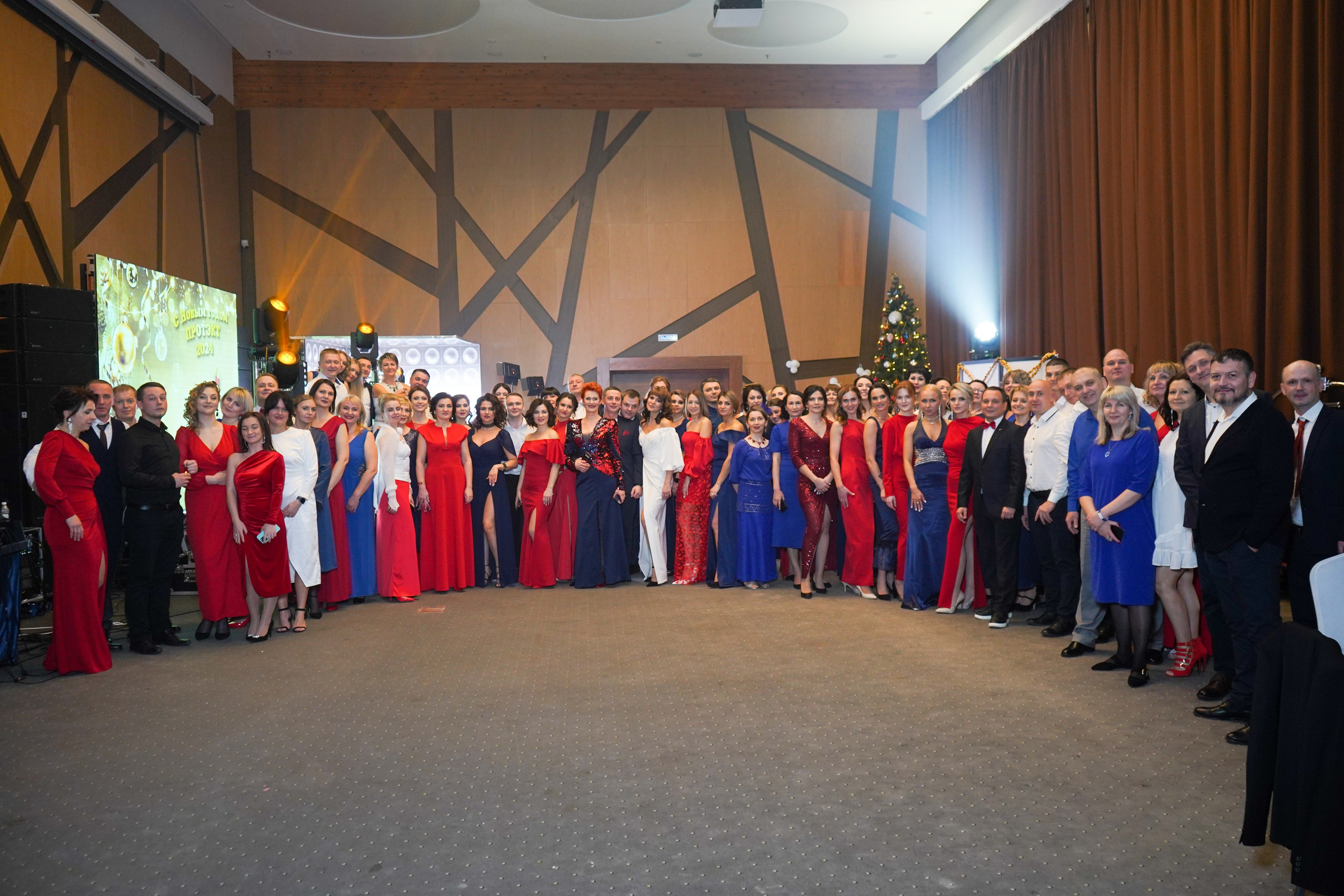 КОрпоротиф. Фотограф в Переславле-Залесском Алексей Погосов