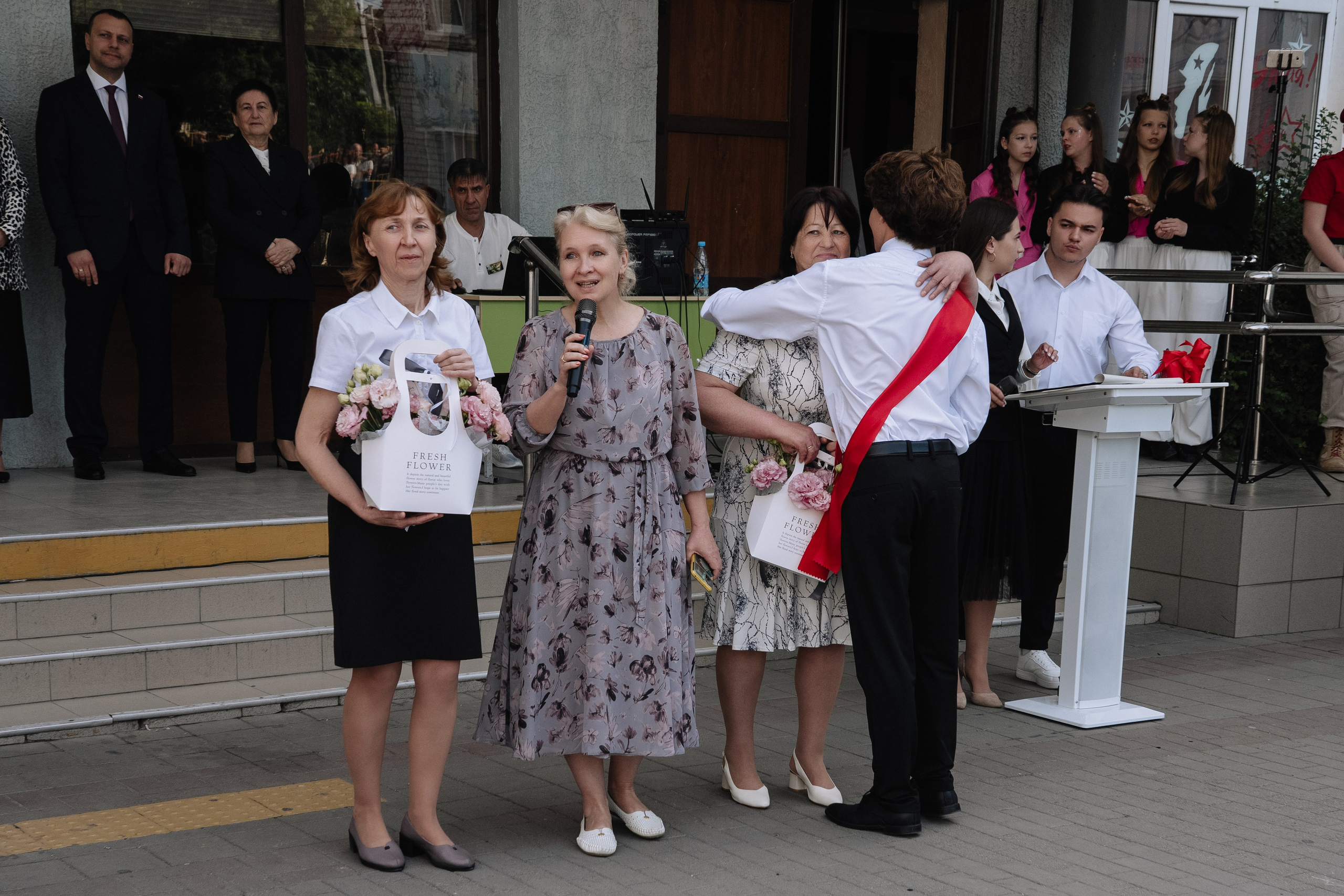 11 класс 40 школа. Выпускные альбомы Натальи Бутко: Новороссийск, Анапа, Геленджик