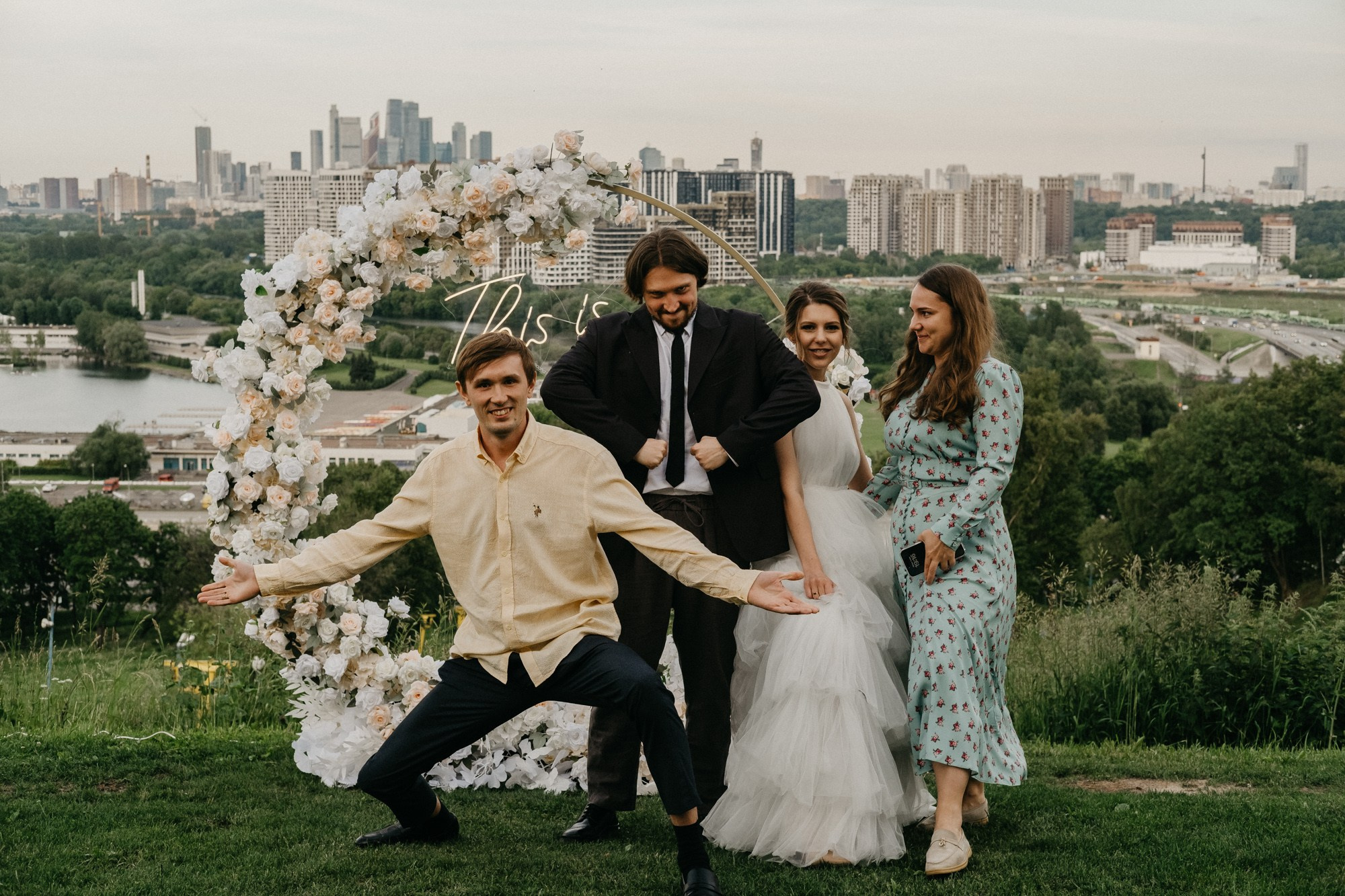 На высоте. Свадебный фотограф Александра Тюлякова