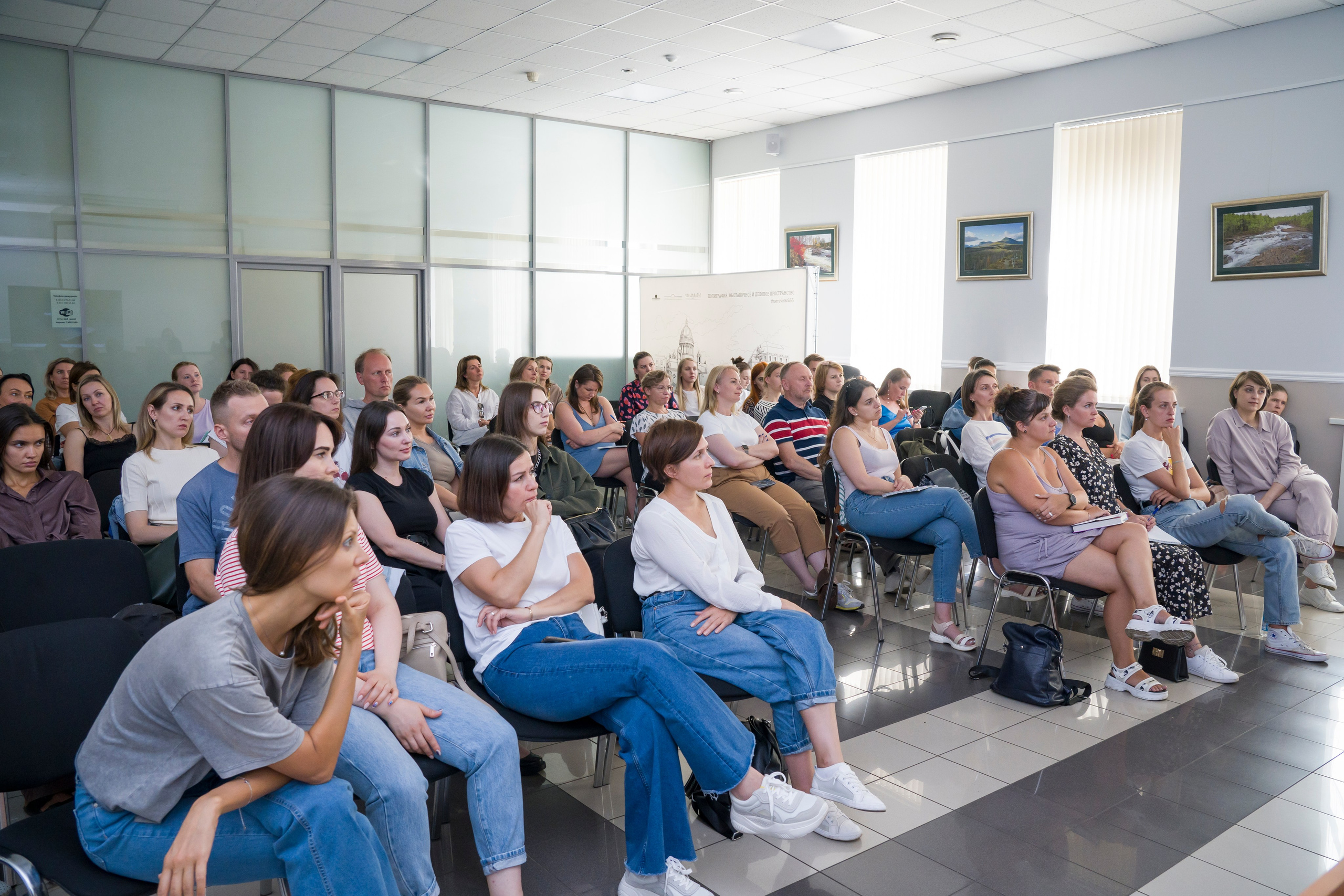 Семинары, тренинги, квизы. Фотограф в Санкт-Петербурге. Репортажная и все съёмки для бизнеса