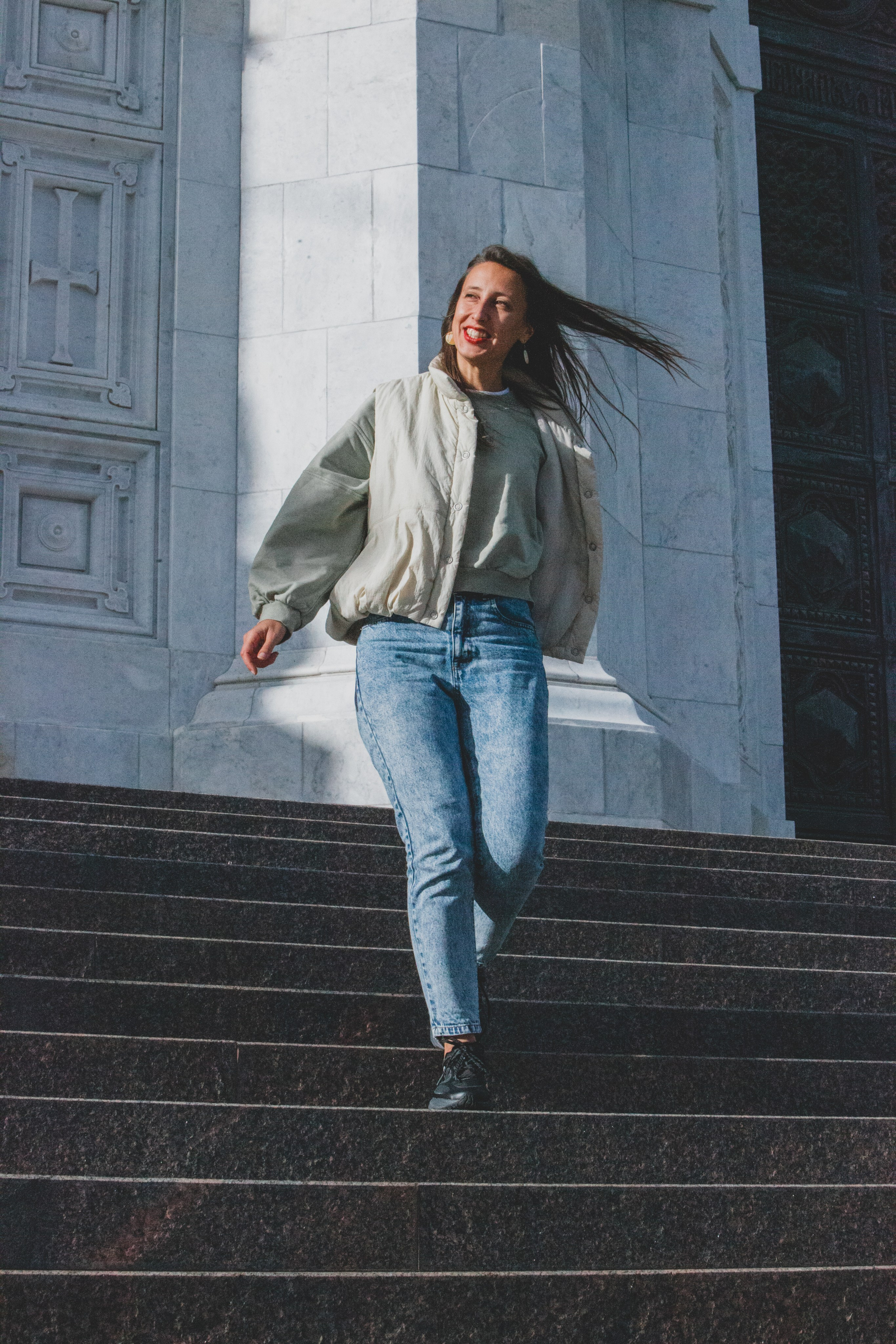 Истории. Александра, фотограф. Москва и выезды. Снимаю не просто образы — возвращаю ощущение себя через кадр