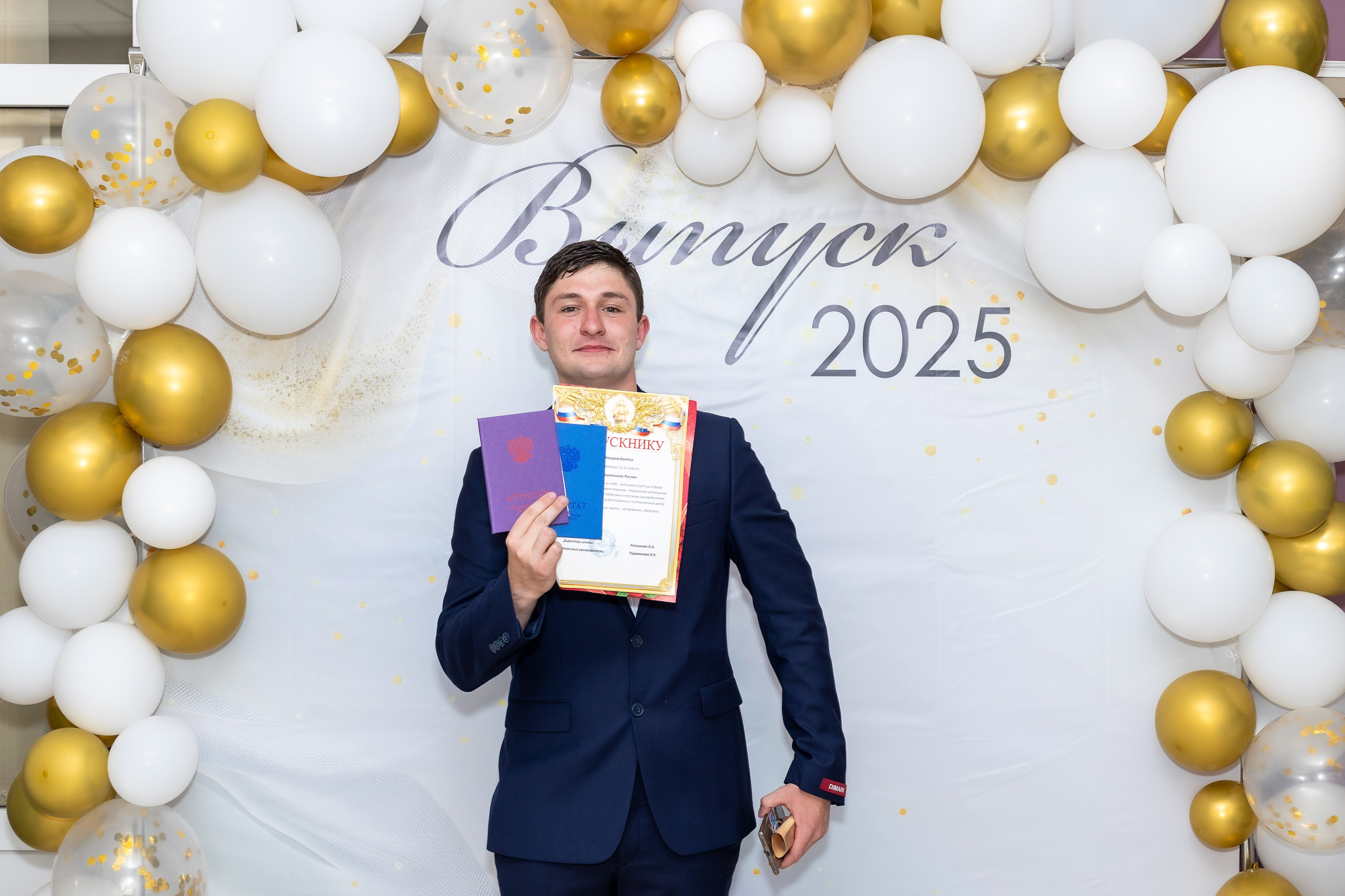 Вручение аттестата 2025. Выпускные альбомы Майкоп, Краснодар Елена Золотарева