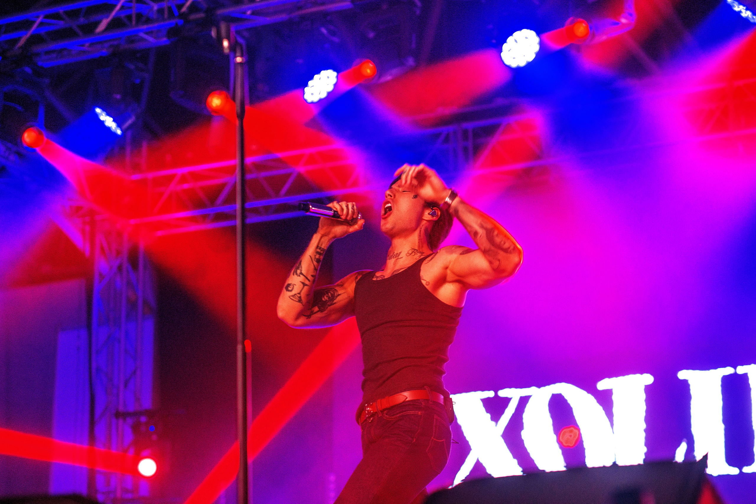 Концерт Хolidayboy. Школьный, фэшн фотограф в Тюмени и в России Ирина Королева