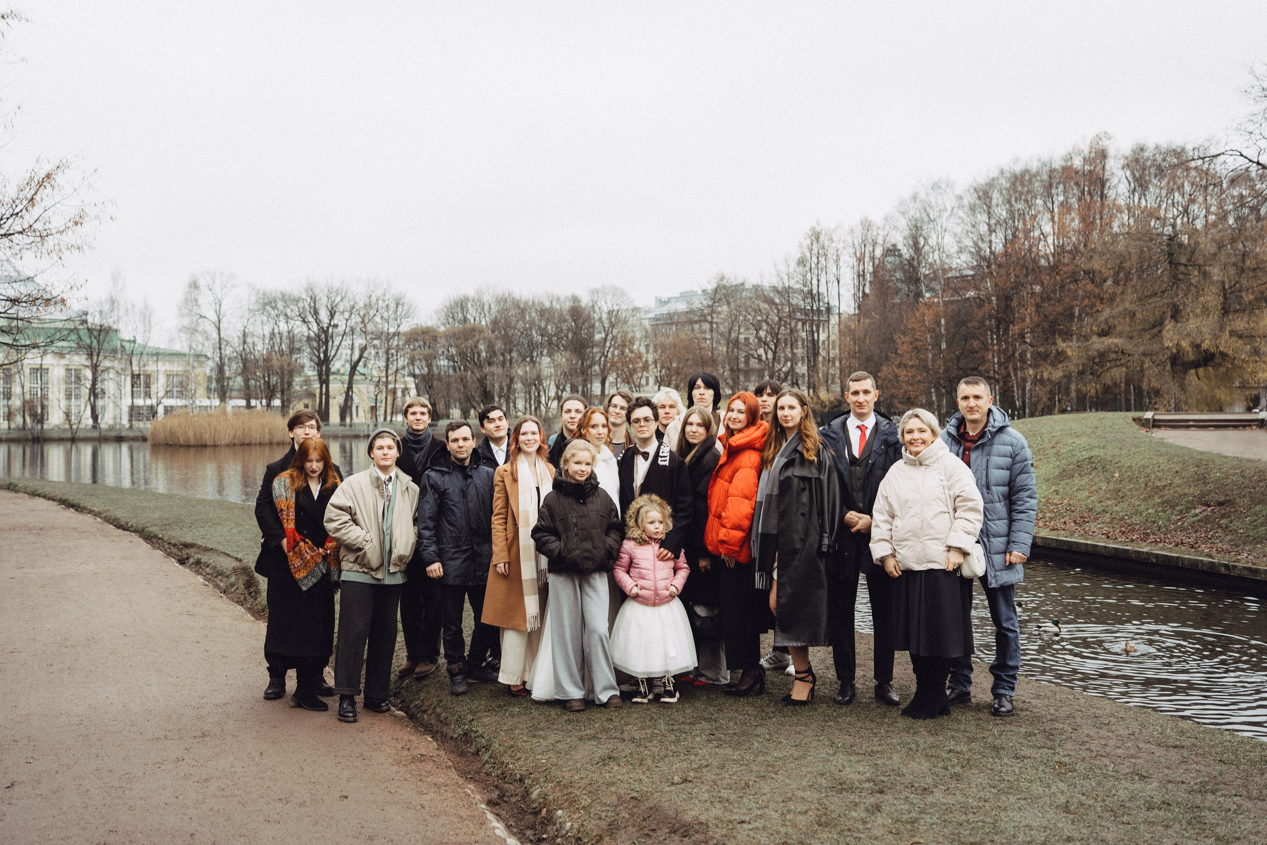 СВАДЕБНАЯ СЬЕМКА ВО ВТОРОМ ДВОРЦЕ С ГОСТЯМИ И ПРОГУЛКА В ТАВРИЧЕСКОМ САДУ. Профессиональный фотограф, Санкт-Петербург — Виктория Богомолова