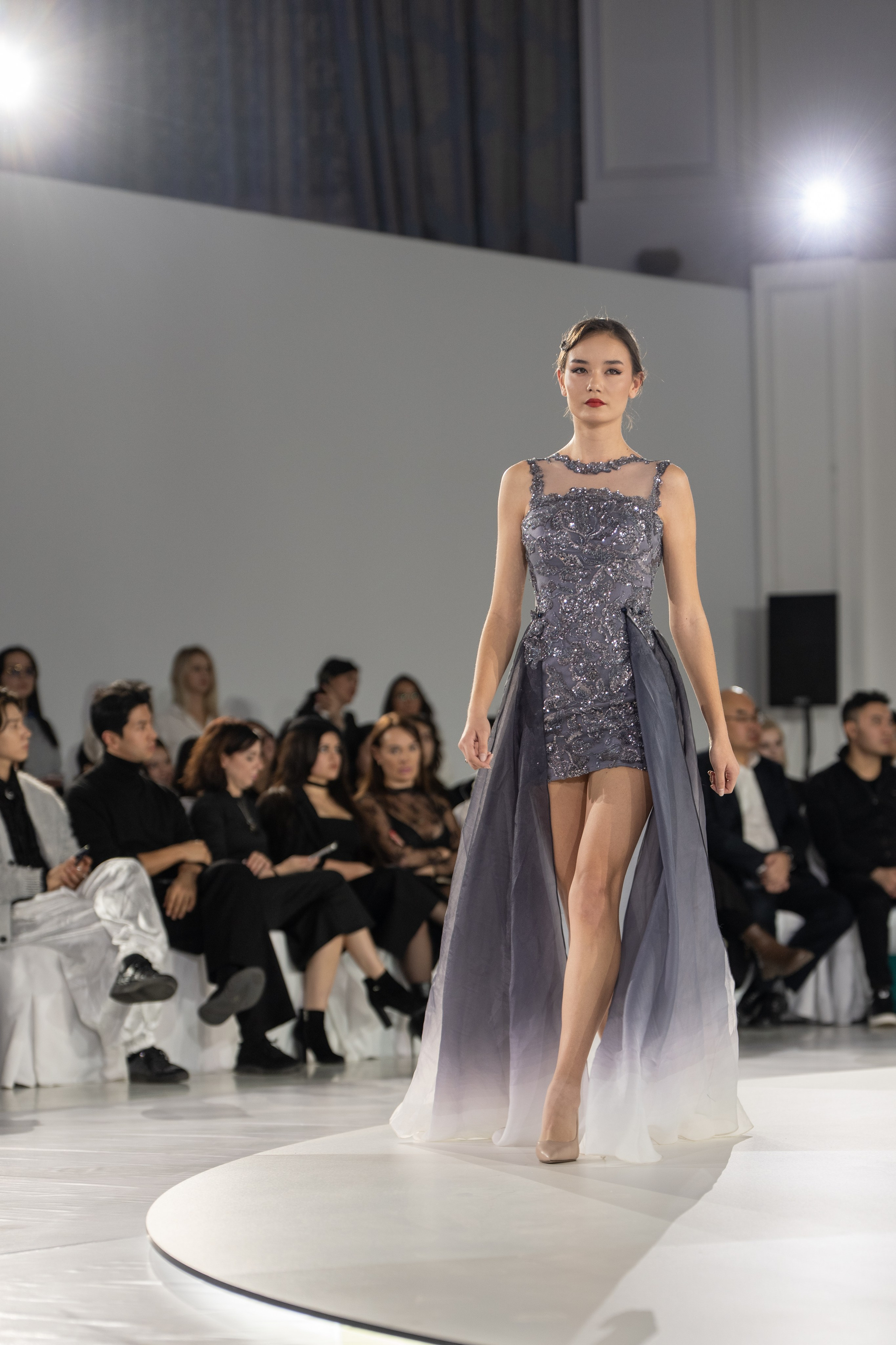 Naiyl Baikuchukov. Сайт Алматинского НЮ АРТ, будуар и фэшн фотографа Дениса Карпенко