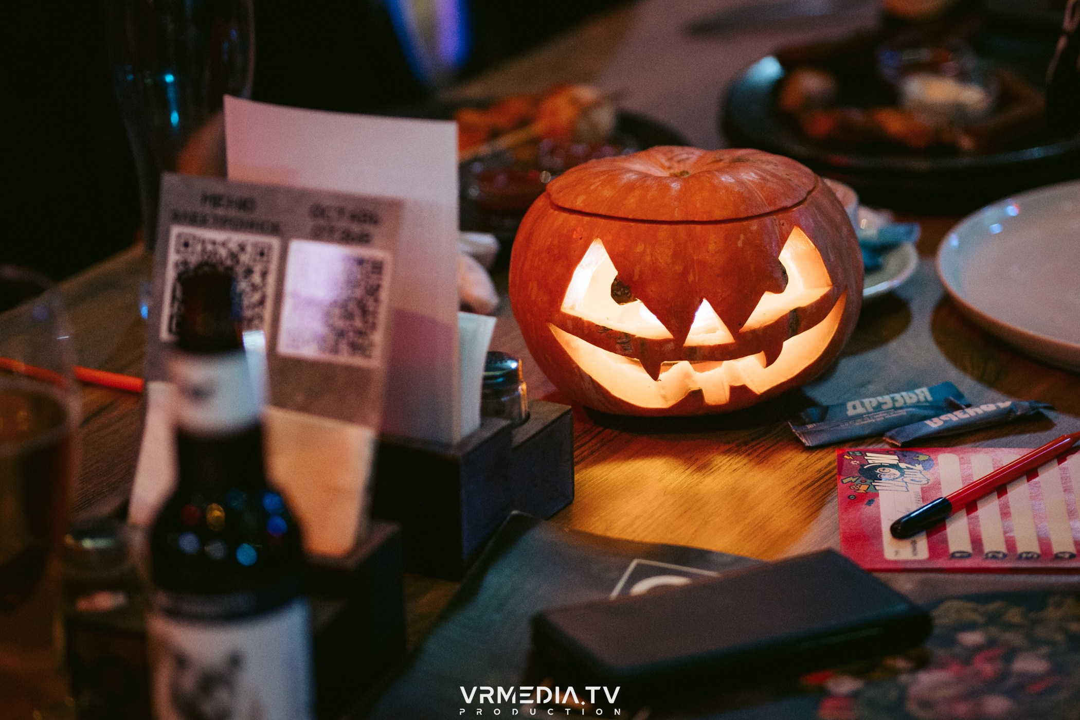 WoW QuiZ в баре «Друзья»