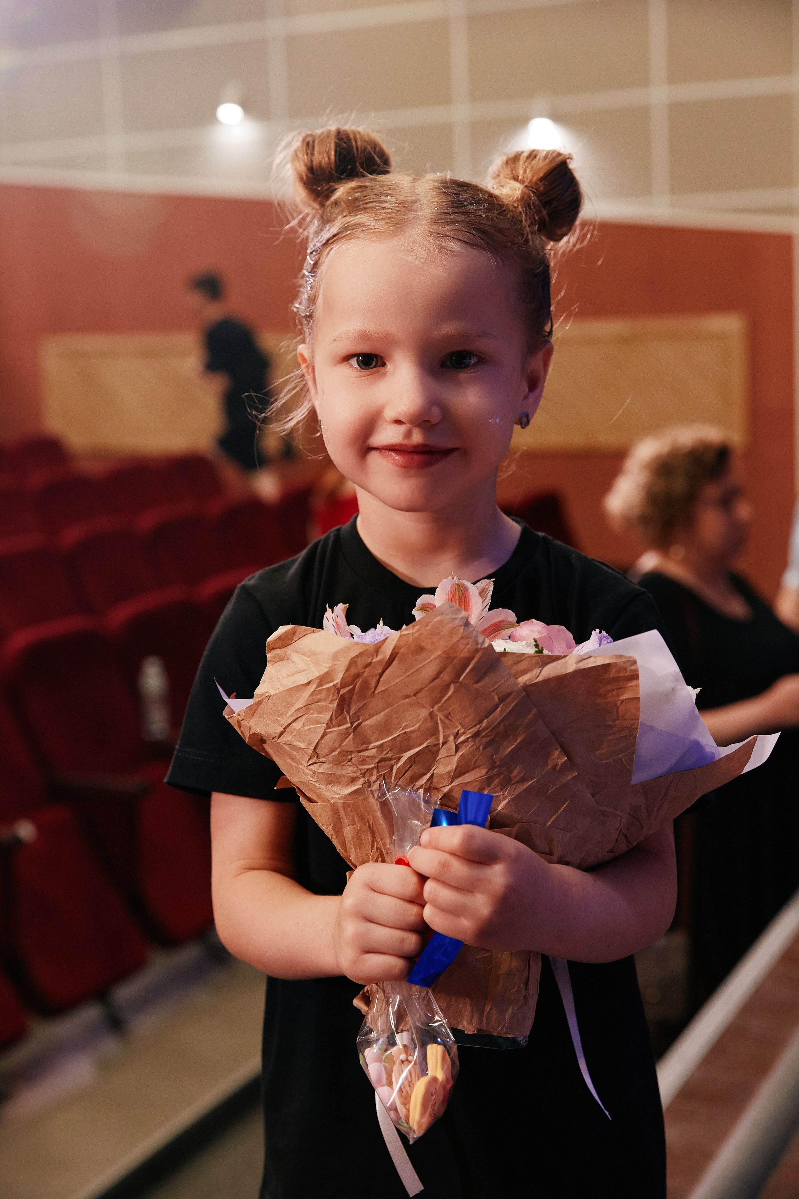 Концерт танцевальной студии Фиеста 08.06. Свадебный репортажный фотограф краснодар максим дремов дрёмов фотосессия студия цена