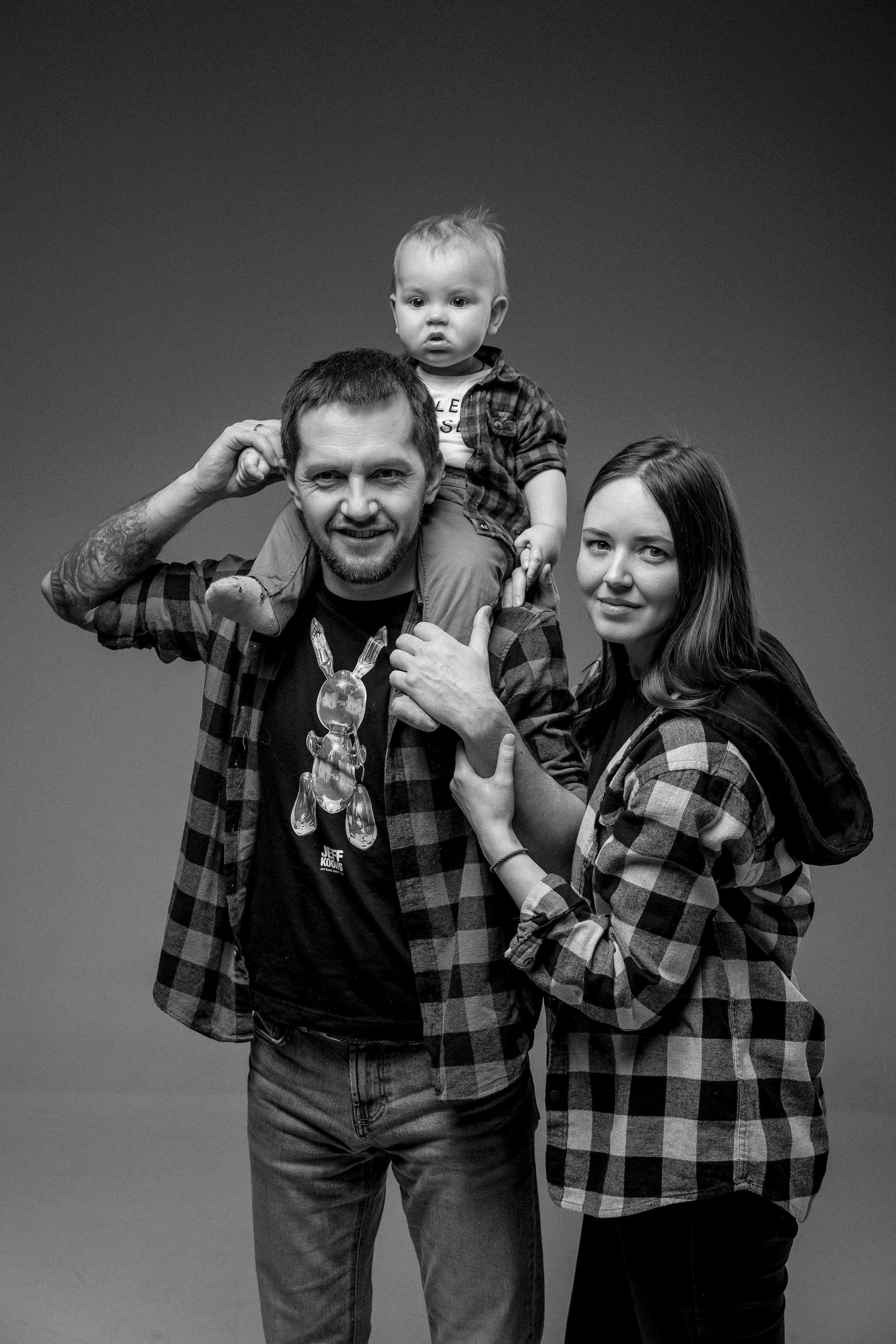 Семейный контент для ЖК «Семья». Свадебный фотограф в Иркутске Сапаров Александр