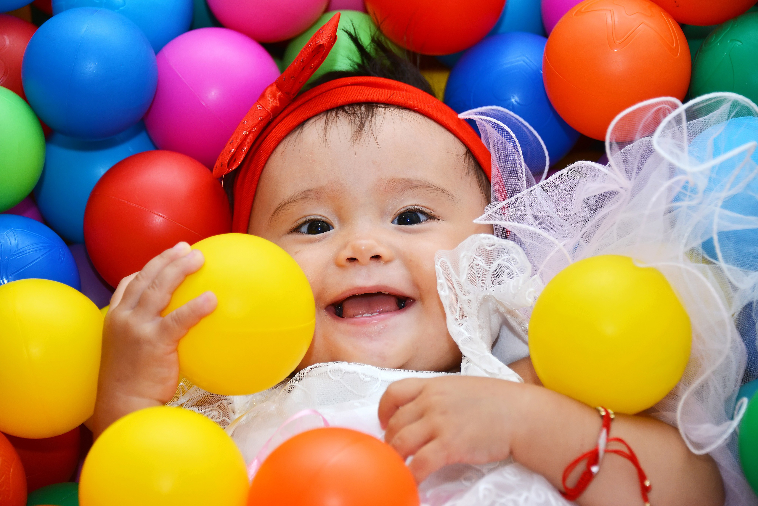 Дети-5 (Адель-1годик). Фотосъёмка. Фотограф Сергей Авдеев-семейный и детский фотограф в Алматы