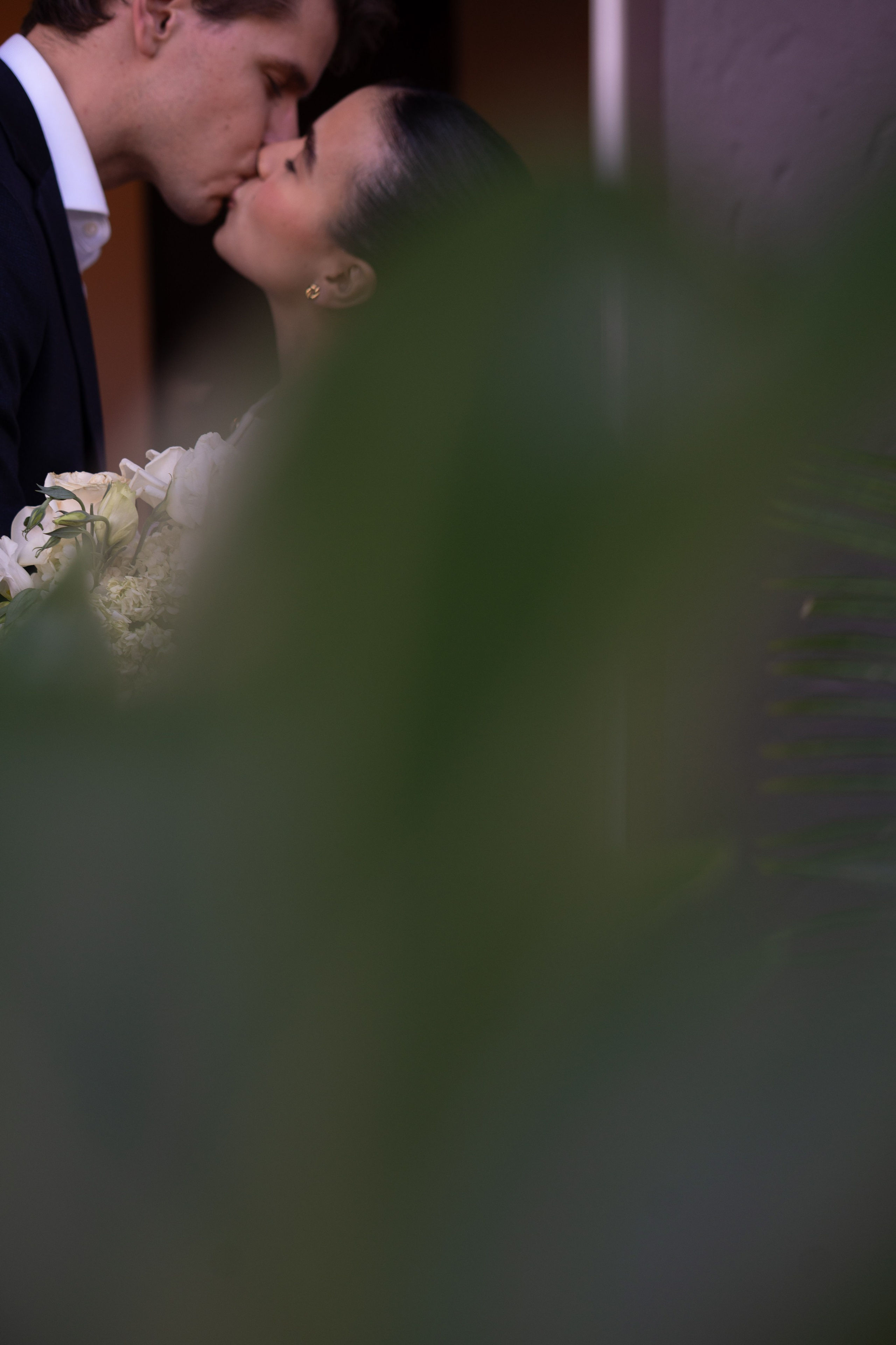 Gabi and Andy. Wedding Photographer in Barcelona and Medellin