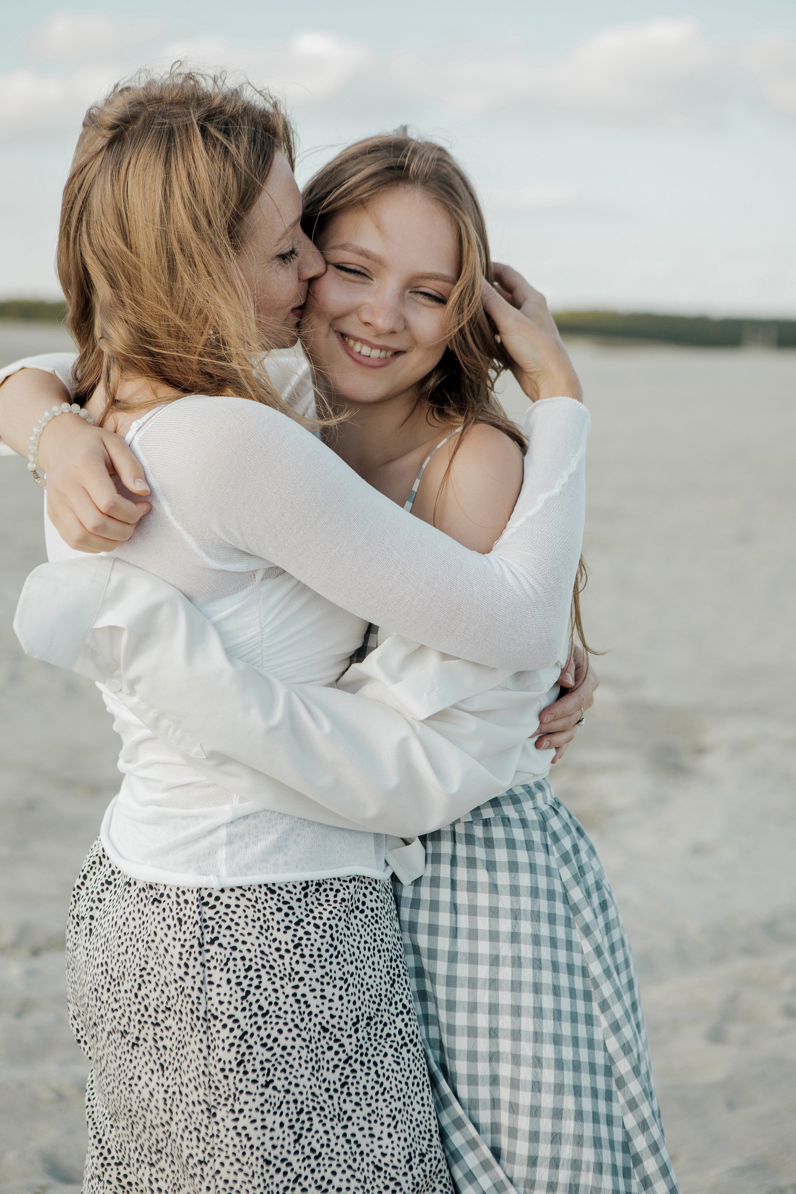 Семейная фотосессия в песках. Свадебный и семейный фотограф Ибрагимова Мария из Екатеринбурга