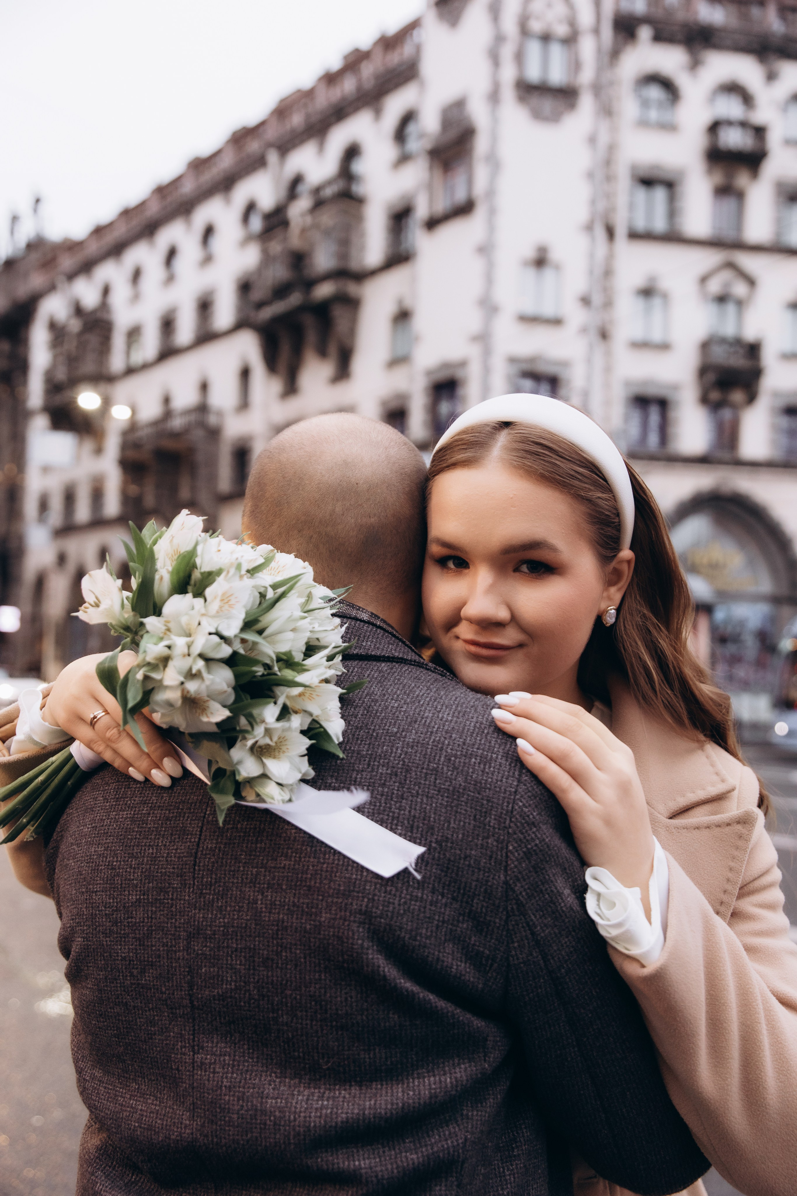 Свадебная фотосессия в загсе Петроградского района и прогулка. Фотограф в Санкт-Петербурге Разиля Идиятуллина