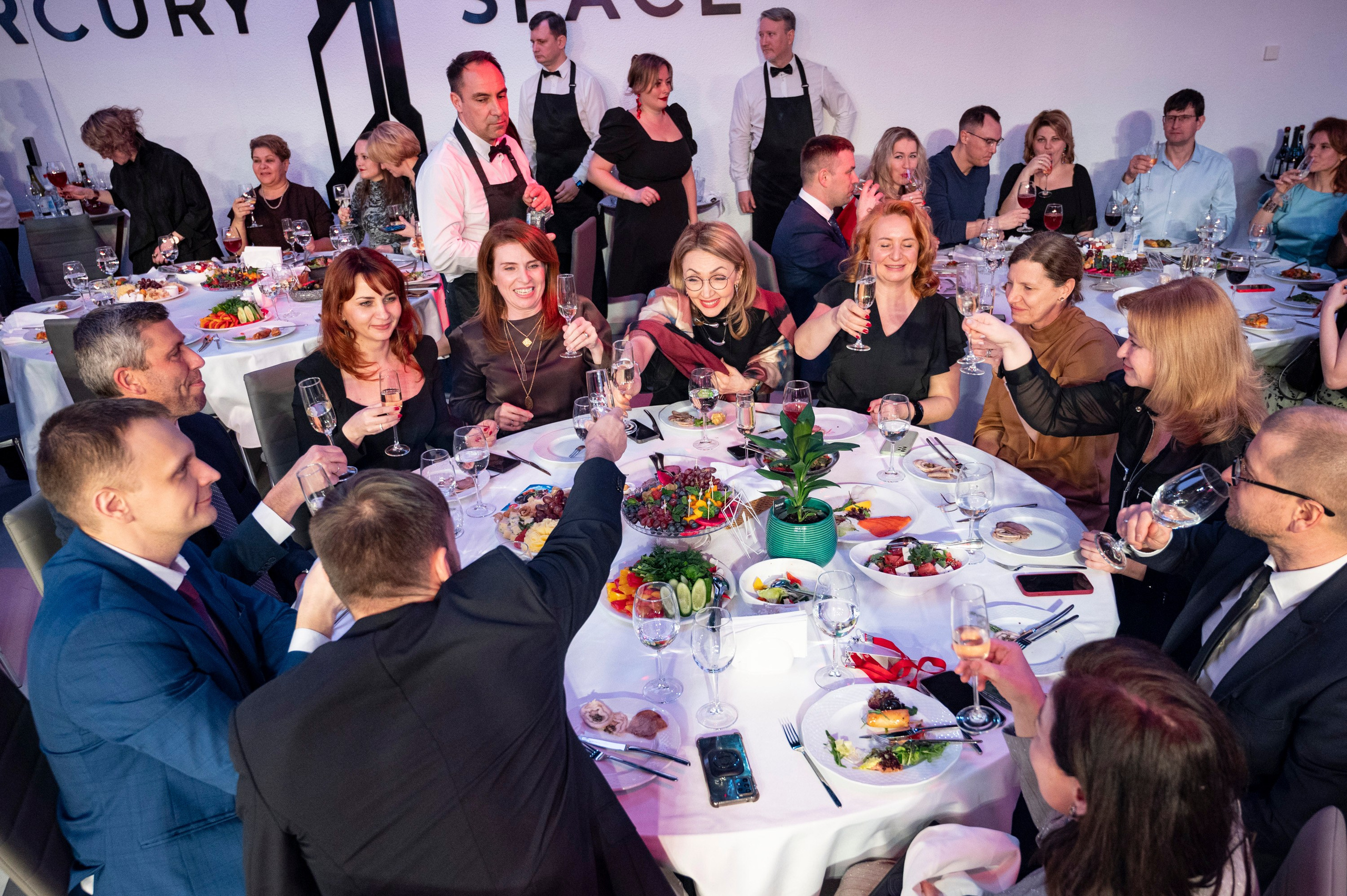 Новогодний корпоратив Puratos. Репортажный фотограф и видеограф Слава Думчев. Тимбилдинги, отчетники, корпоративы