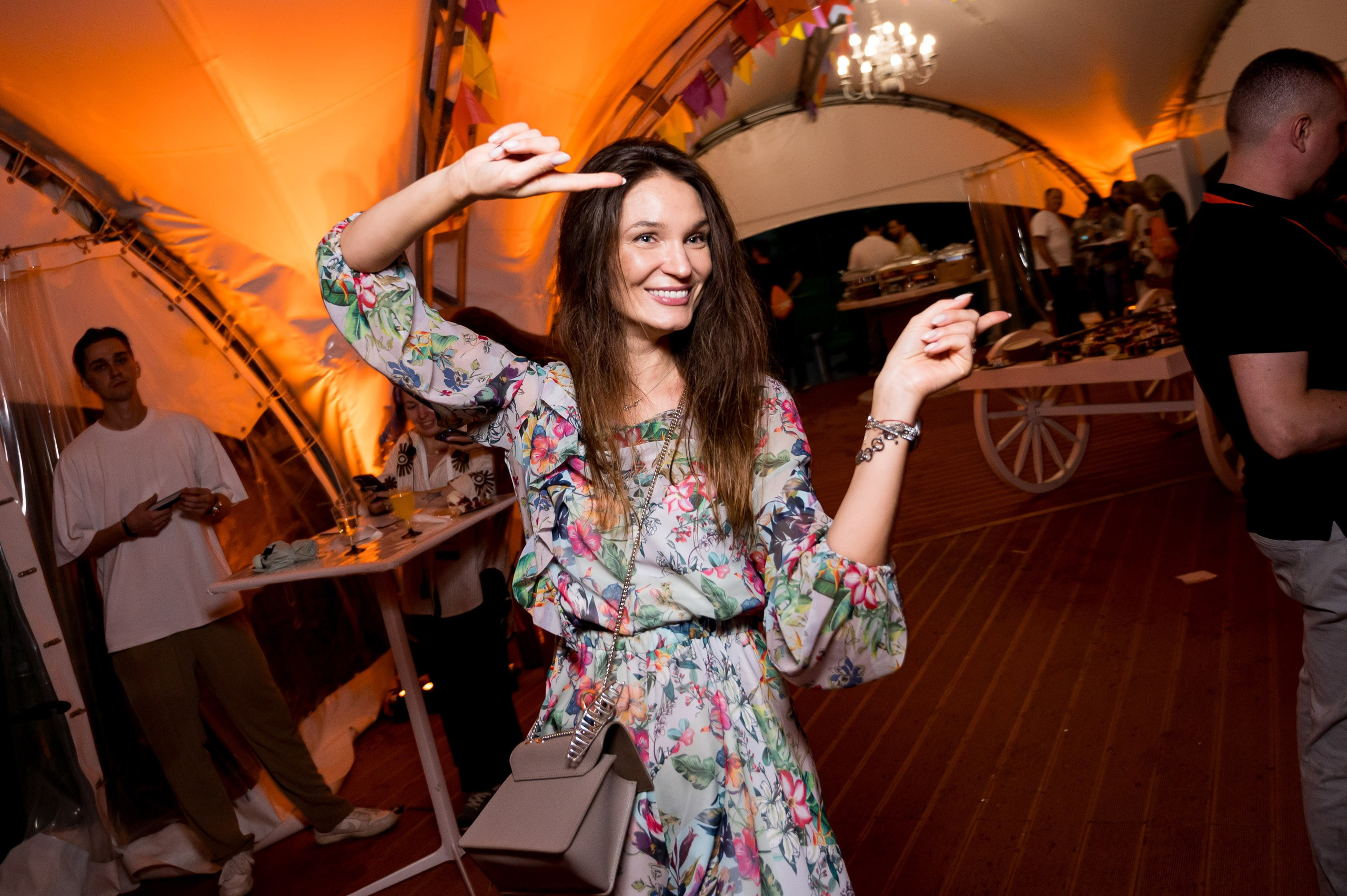 Летний корпоратив-тимбилдинг Первой Грузовой Компании. Репортажный фотограф и видеограф Слава Думчев. Тимбилдинги, отчетники, корпоративы