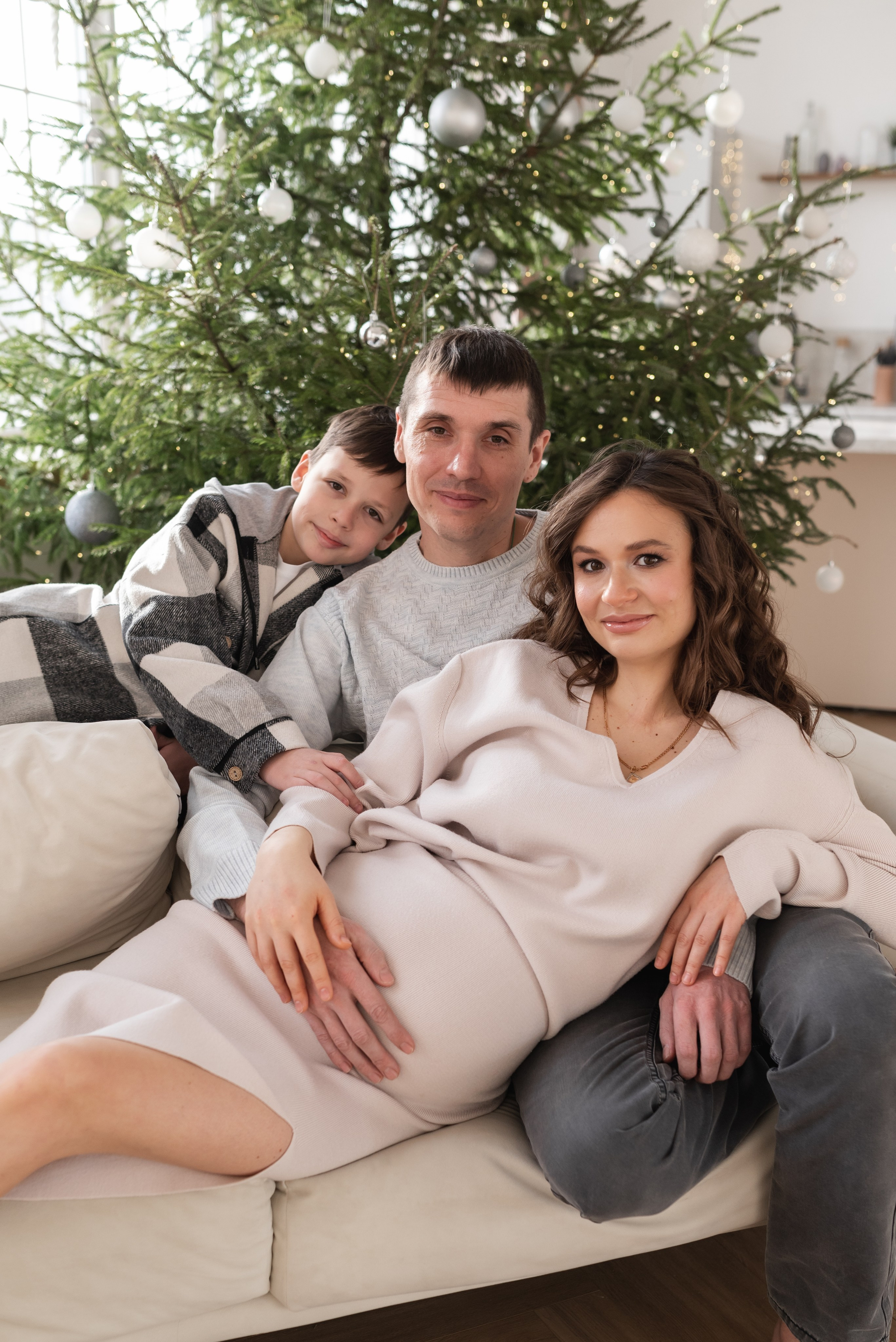 Вика Дима Никита и малышка. Семейный фотограф Ирина Сгибнева