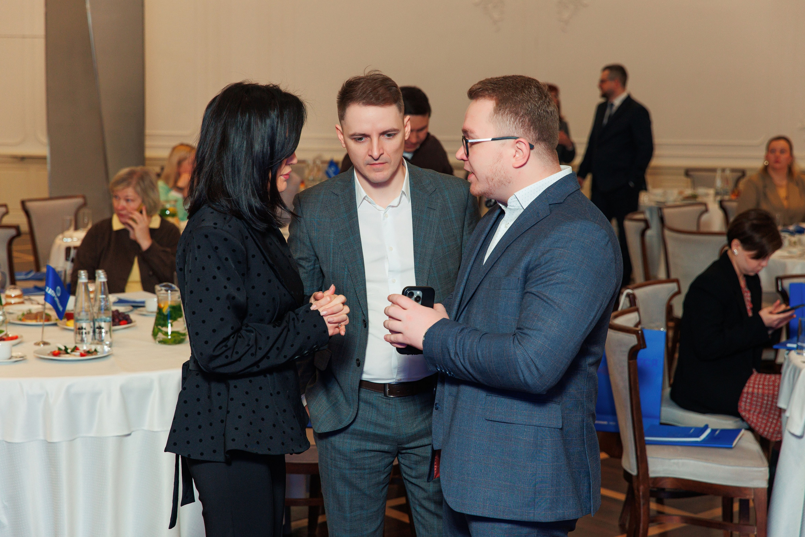 Бизнес-завтрак от Газпромбанка. Репортажный и свадебный фотограф в Уфе Павел Кожевников