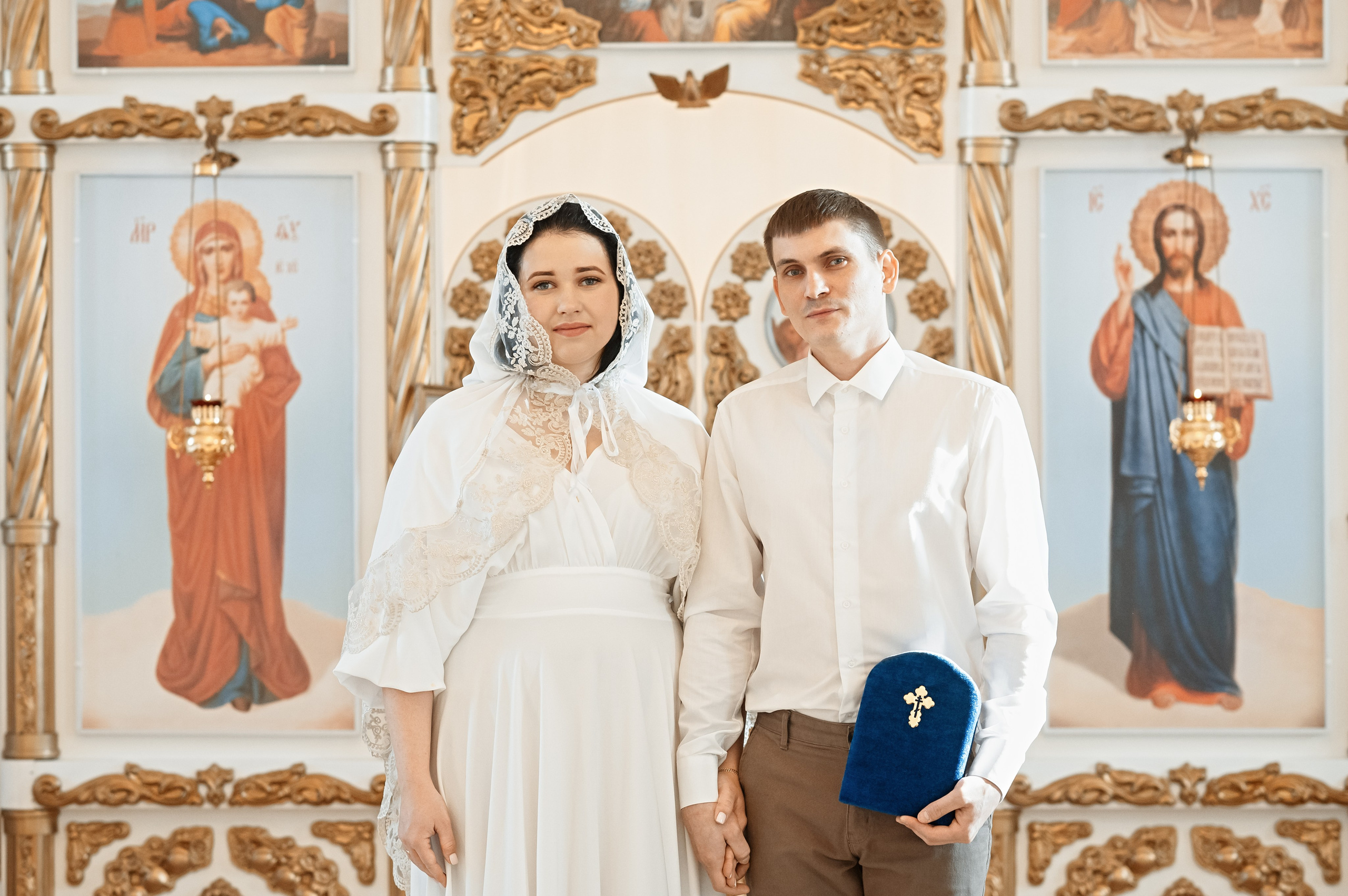 Венчание в храме Благовещения Пресвятой Богородицы. Церковный фотограф на Таинство Крещения и Венчания в Оренбурге и Оренбургской области Екатерина Белкина