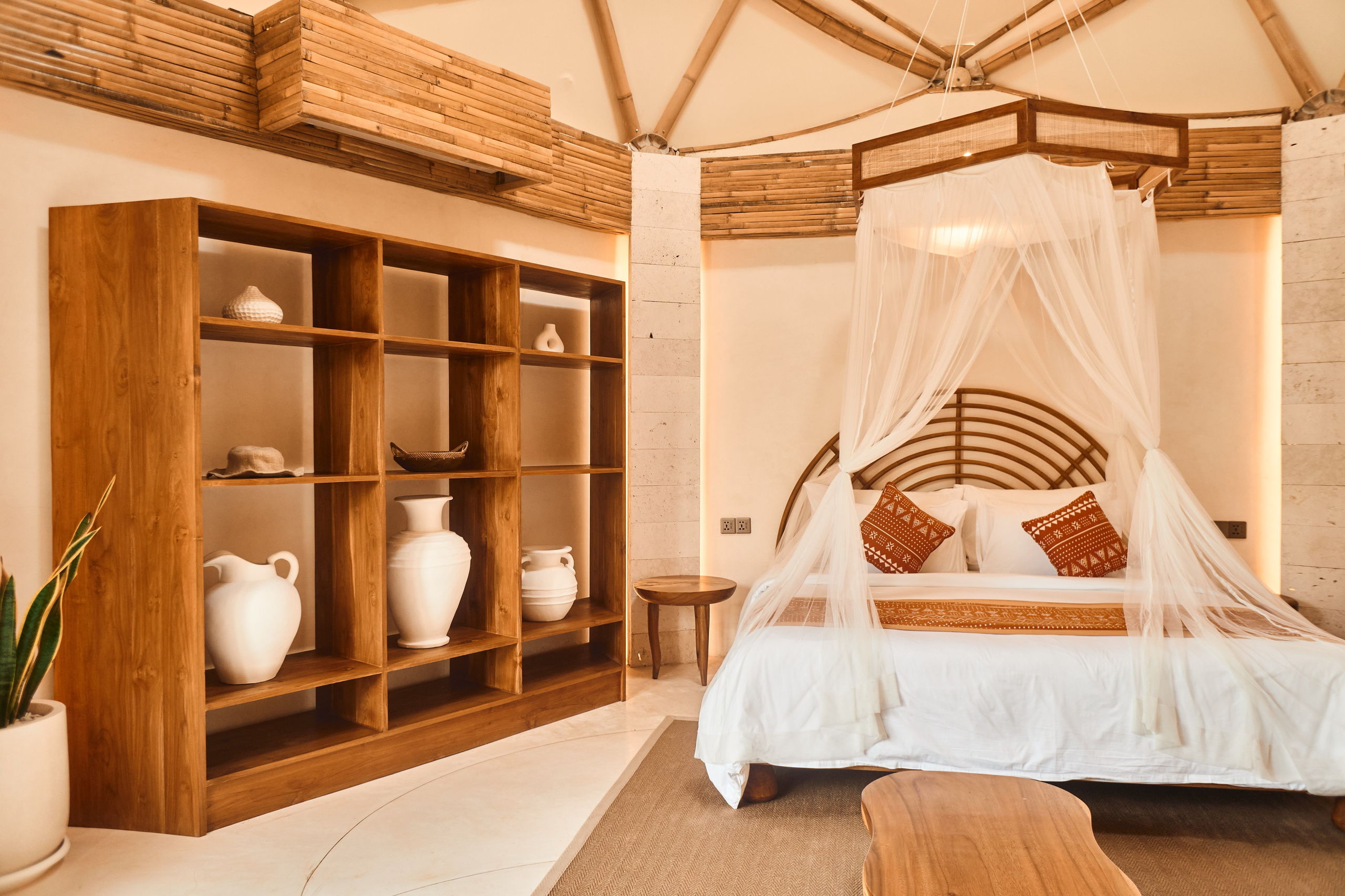 NuanuResort. See the moment and catche. commercial and reportage