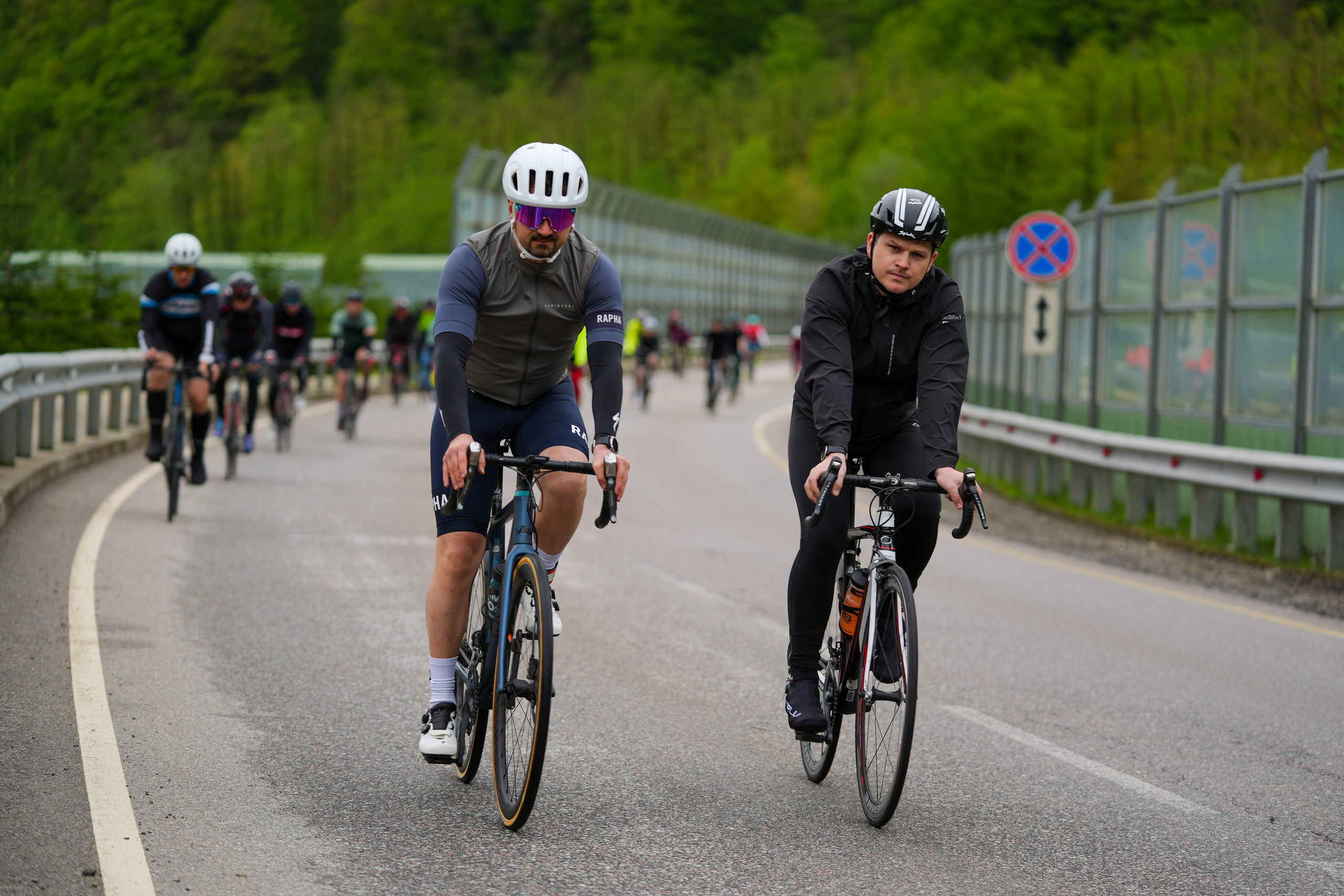 Велогонка «Три горы» на курортах горного кластера Красная Поляна. Репортажный фотограф в Красной Поляне и Сочи Павлюченко Екатерина