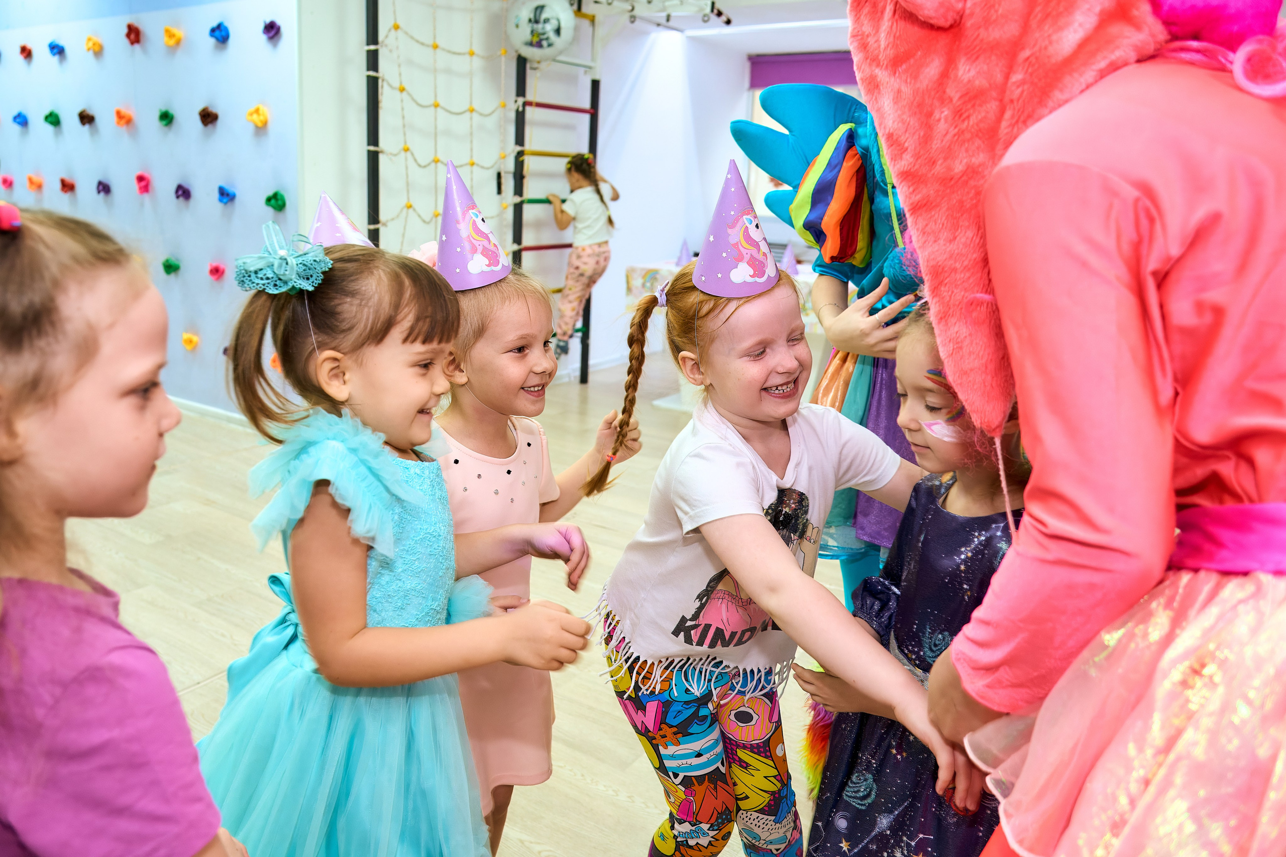 Универик. Фотограф на любой праздник в Южно-Сахалинске