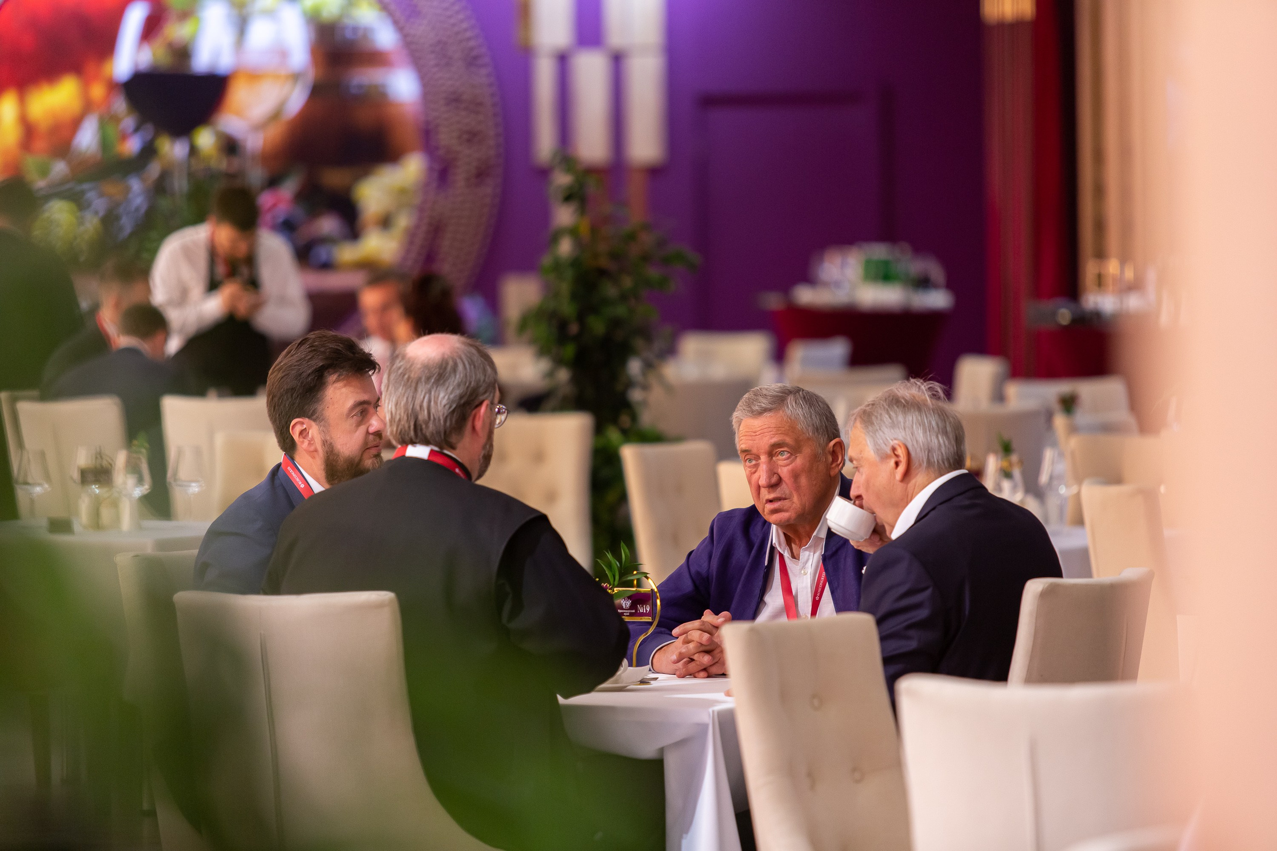 Деловой репортаж. Сергей Гусев — спортивная фотография, виртуальные туры, 3д панорамы