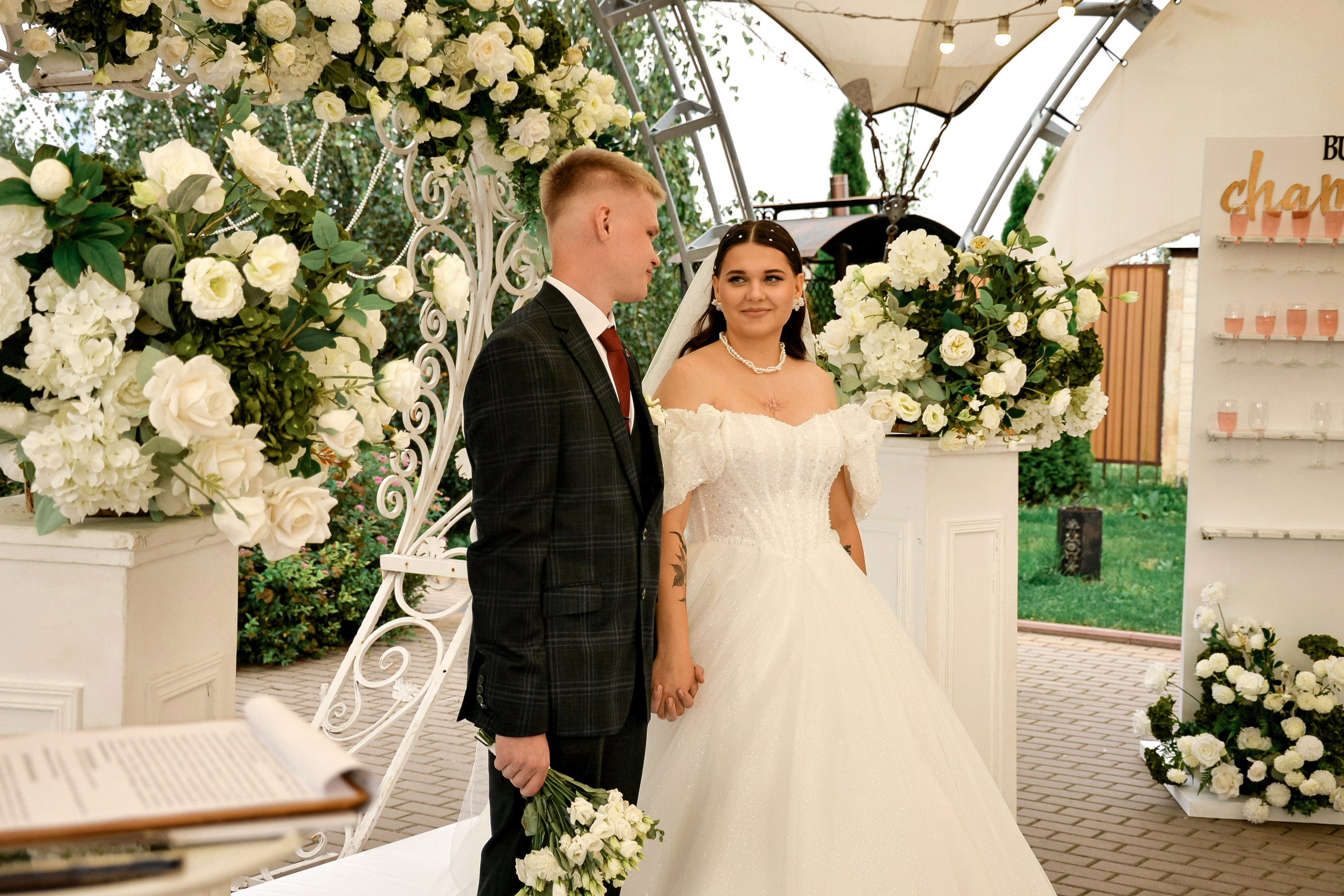 Карина и Саша. 5.09.25. Семейный и свадебный фотограф Галина Абакумова, фотосессии в Белгороде