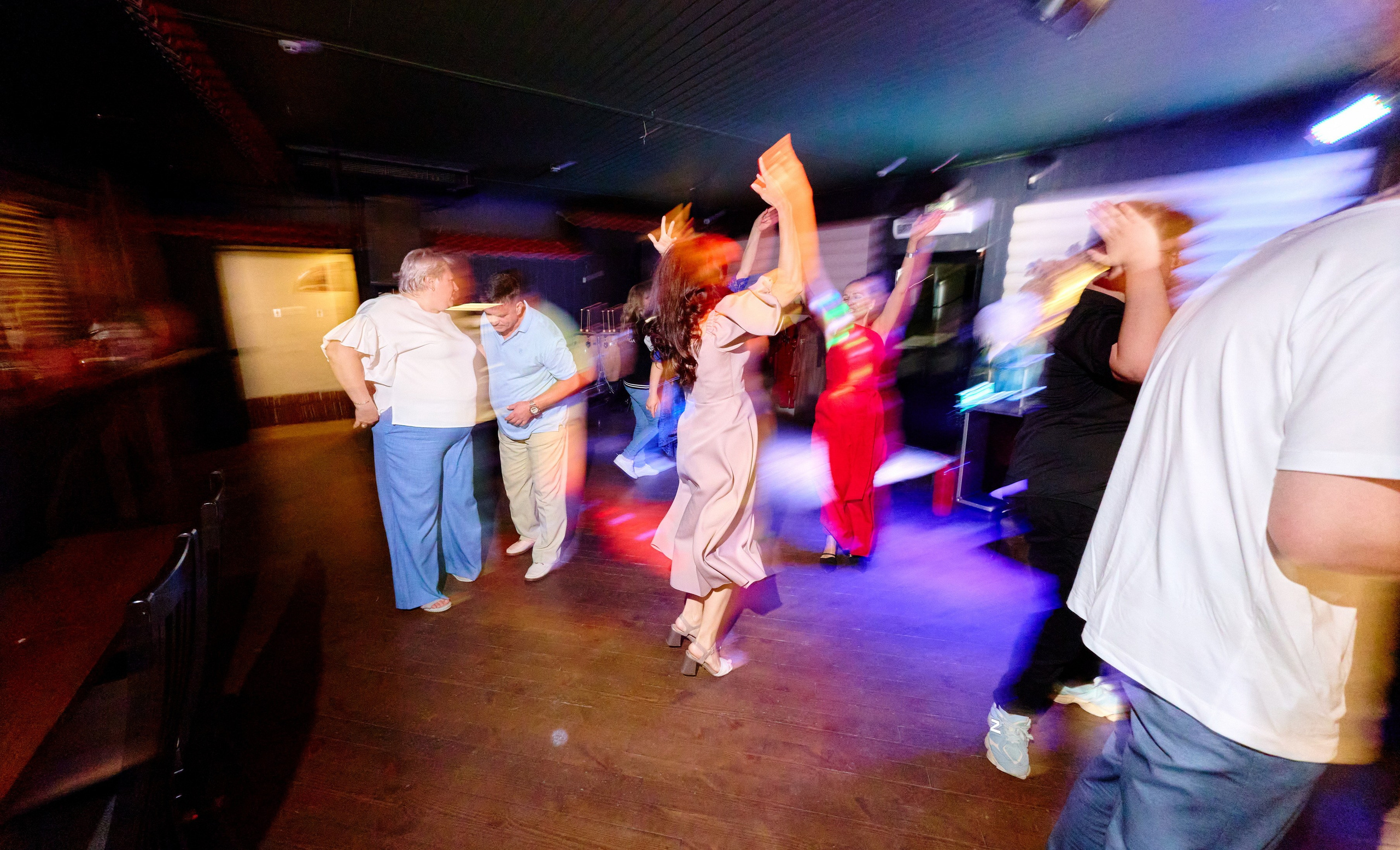 Выпускной 35 Сош. Фотограф Выпускные альбомы Таганрог Сергей Коробченко