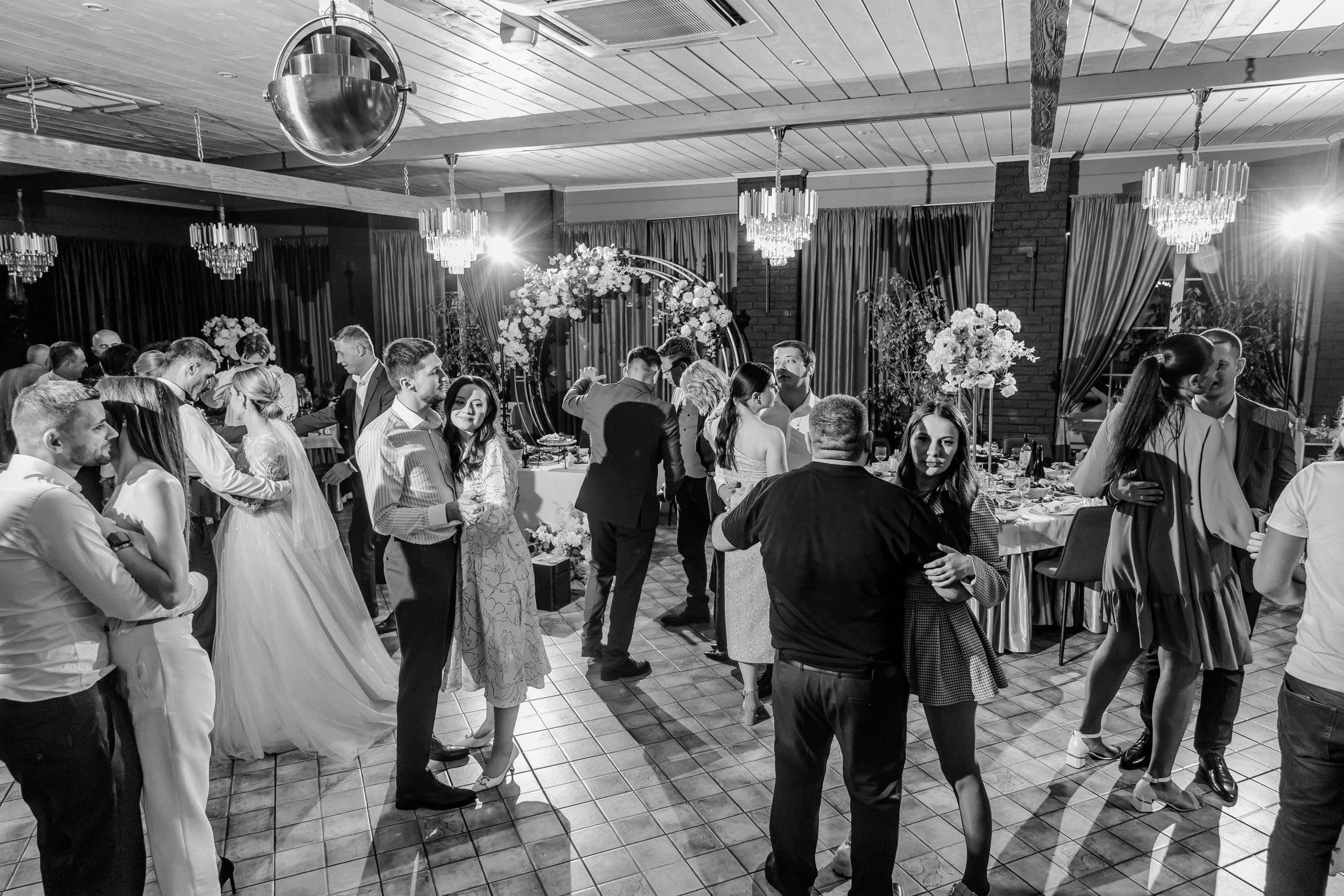 Свадебный день. Дарья и Джем. Свадебная фотография. Арина Рубах