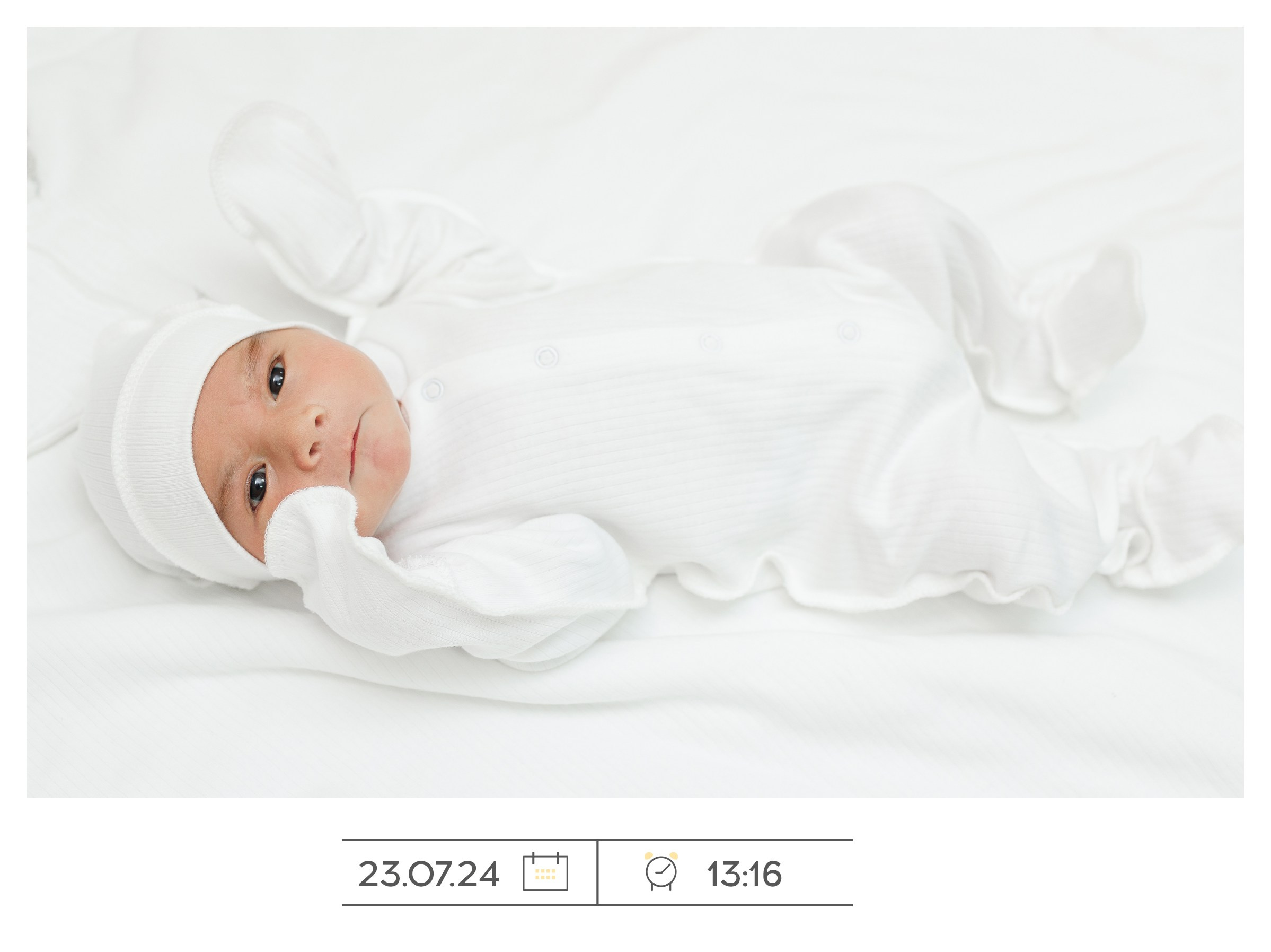 Выписка из роддома. Фотограф Беременности и Новорождённых в Кемерово