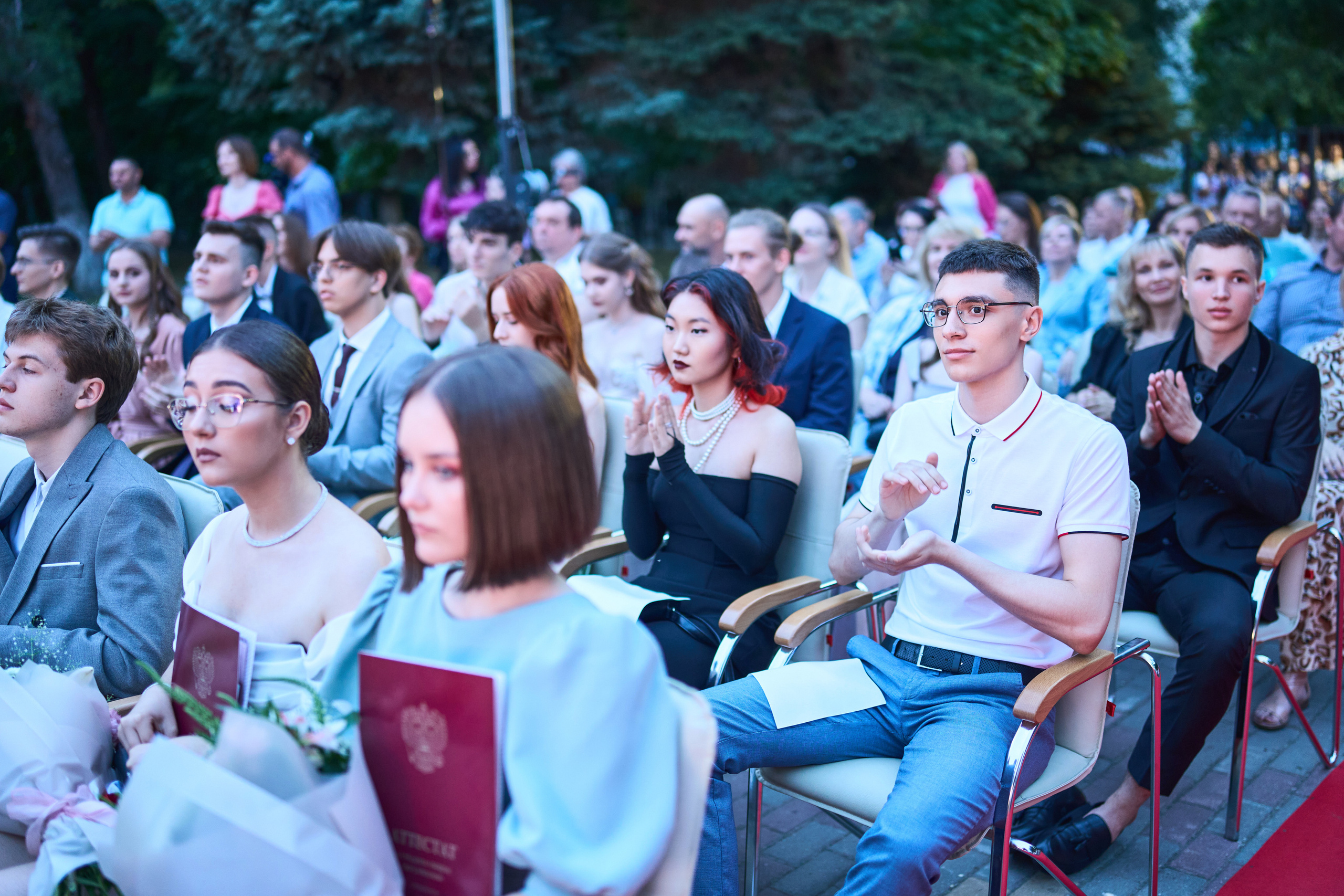 Выпускной (школа и банкет). Фотограф Олег Сотник