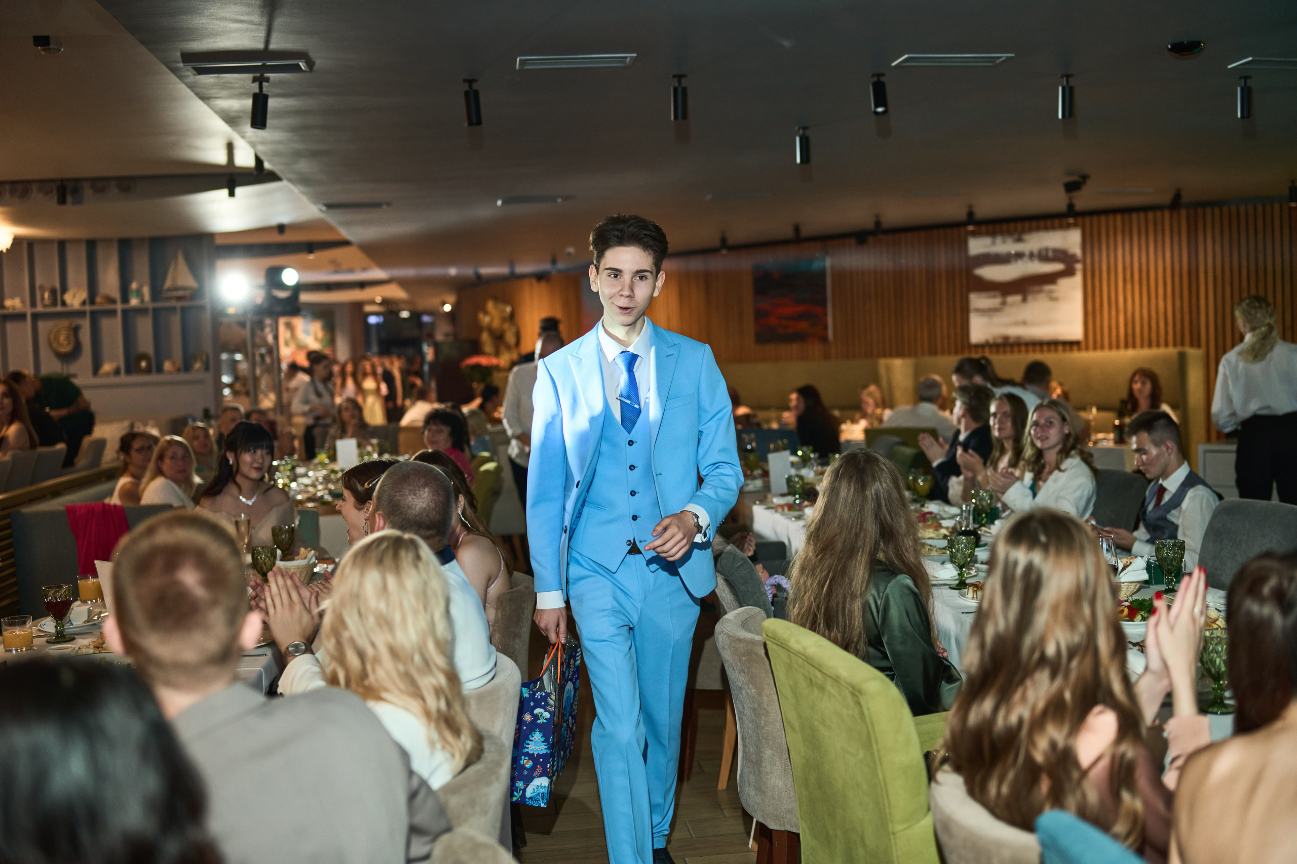 Выпускной (школа и банкет). Фотограф Олег Сотник