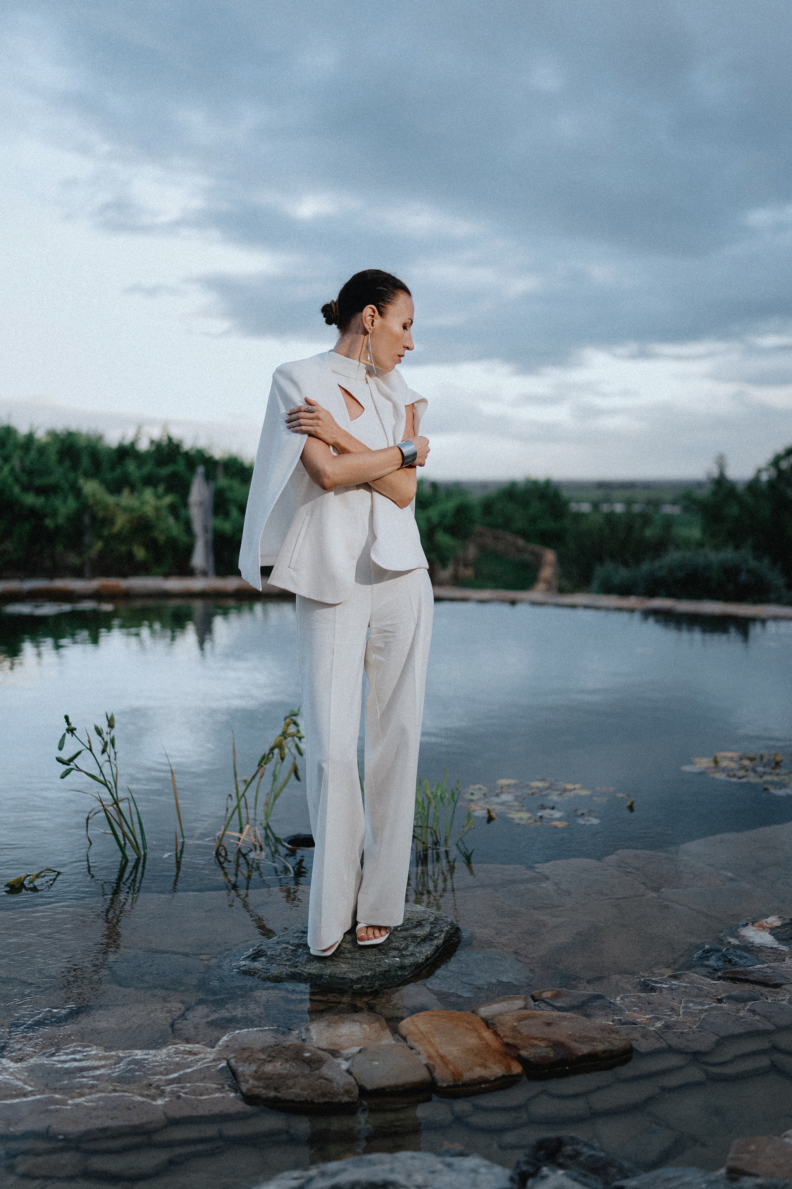 Свадебная прогулка на винодельне. Фотограф Олег Сотник