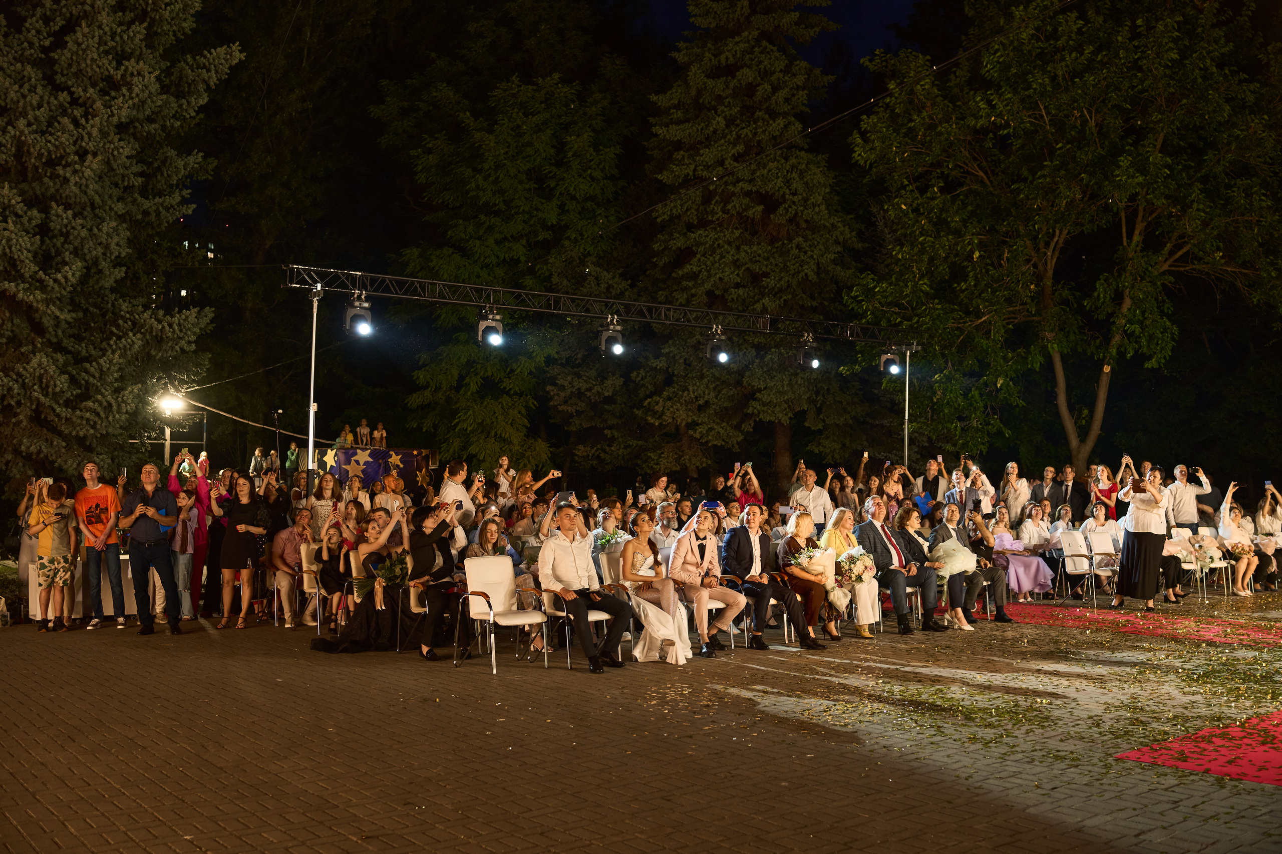 Выпускной (школа и банкет). Фотограф Олег Сотник