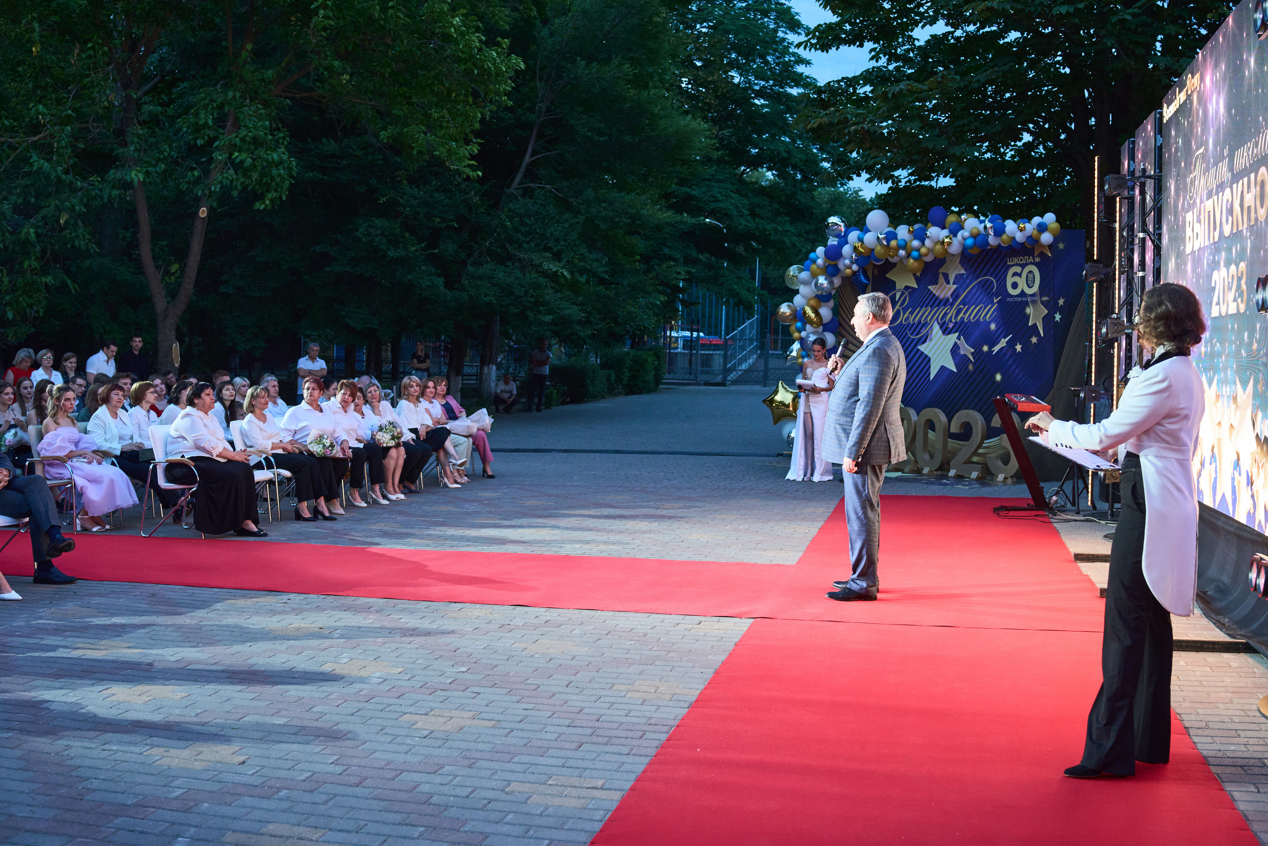 Выпускной (школа и банкет). Фотограф Олег Сотник