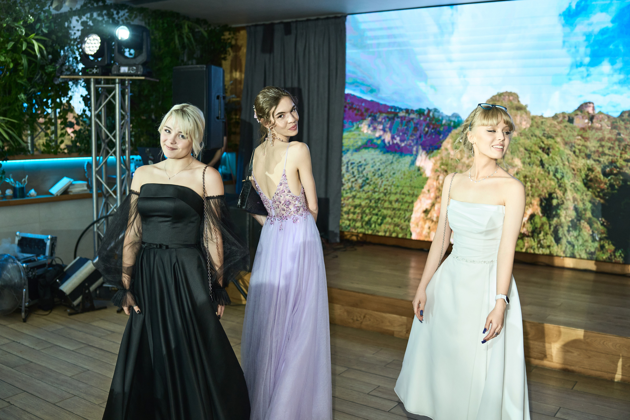 Выпускной (школа и банкет). Фотограф Олег Сотник