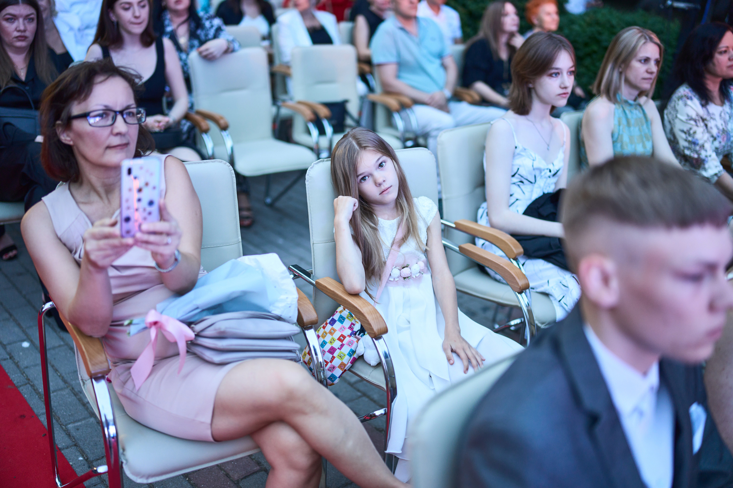 Выпускной (школа и банкет). Фотограф Олег Сотник