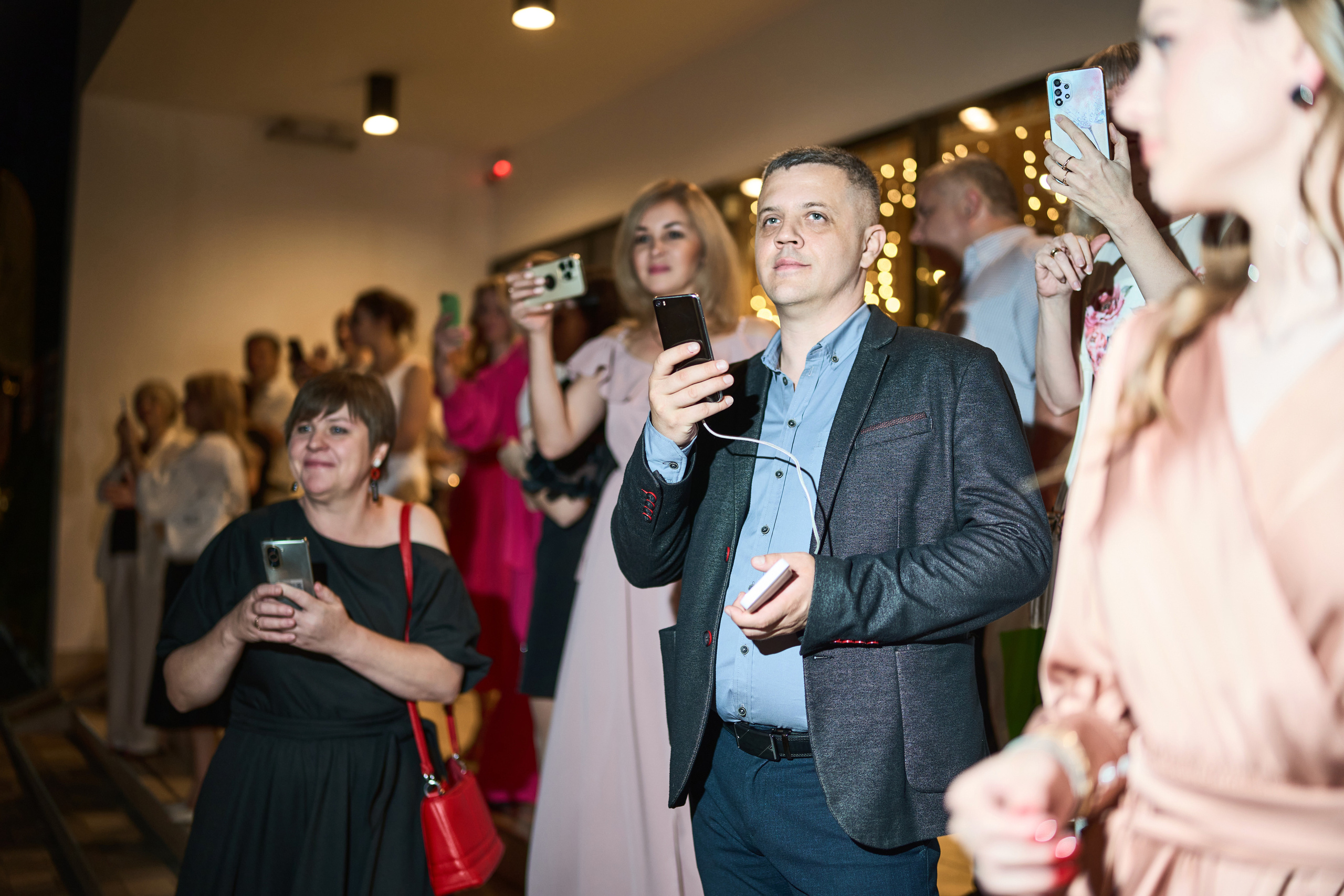 Выпускной (школа и банкет). Фотограф Олег Сотник