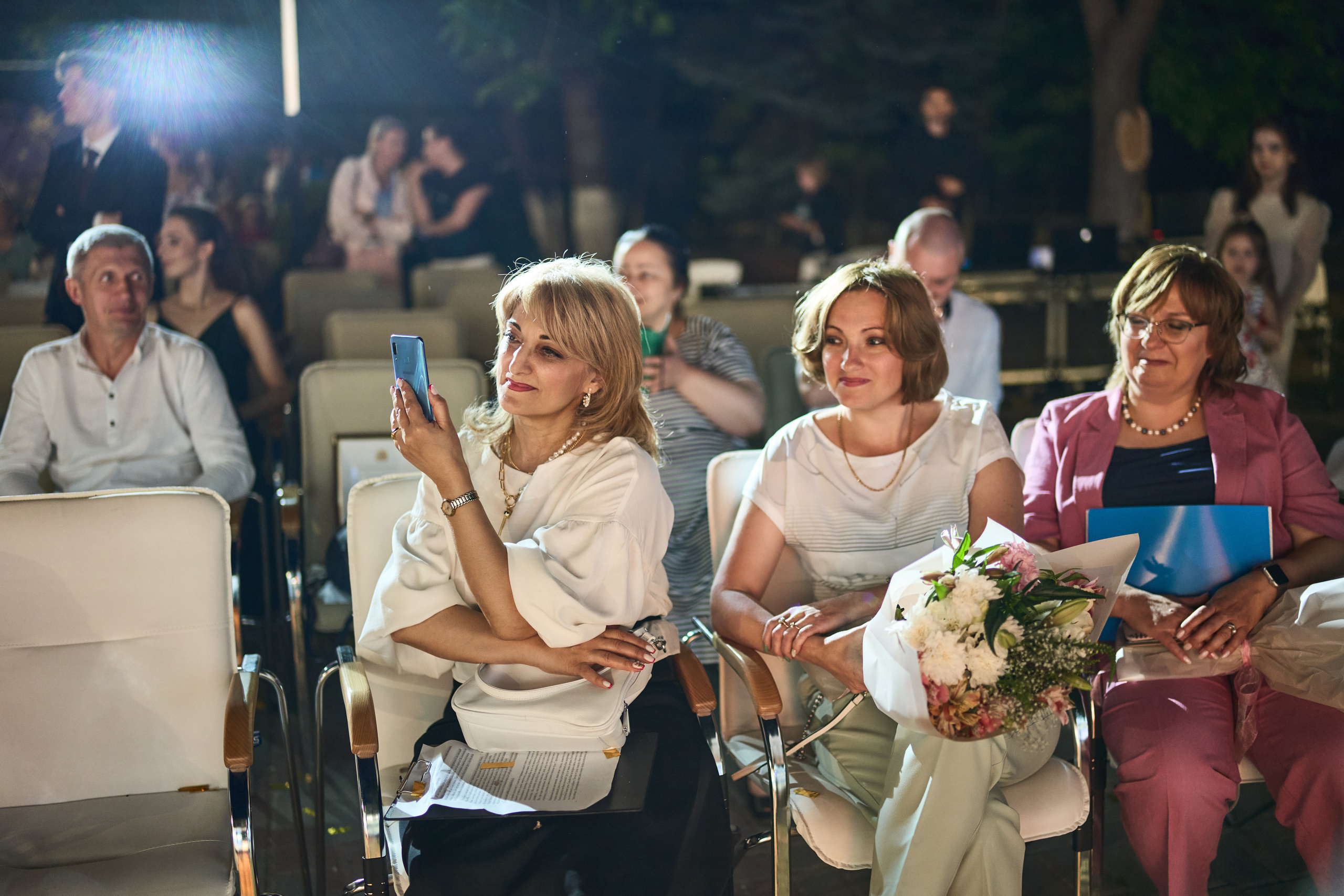 Выпускной (школа и банкет). Фотограф Олег Сотник