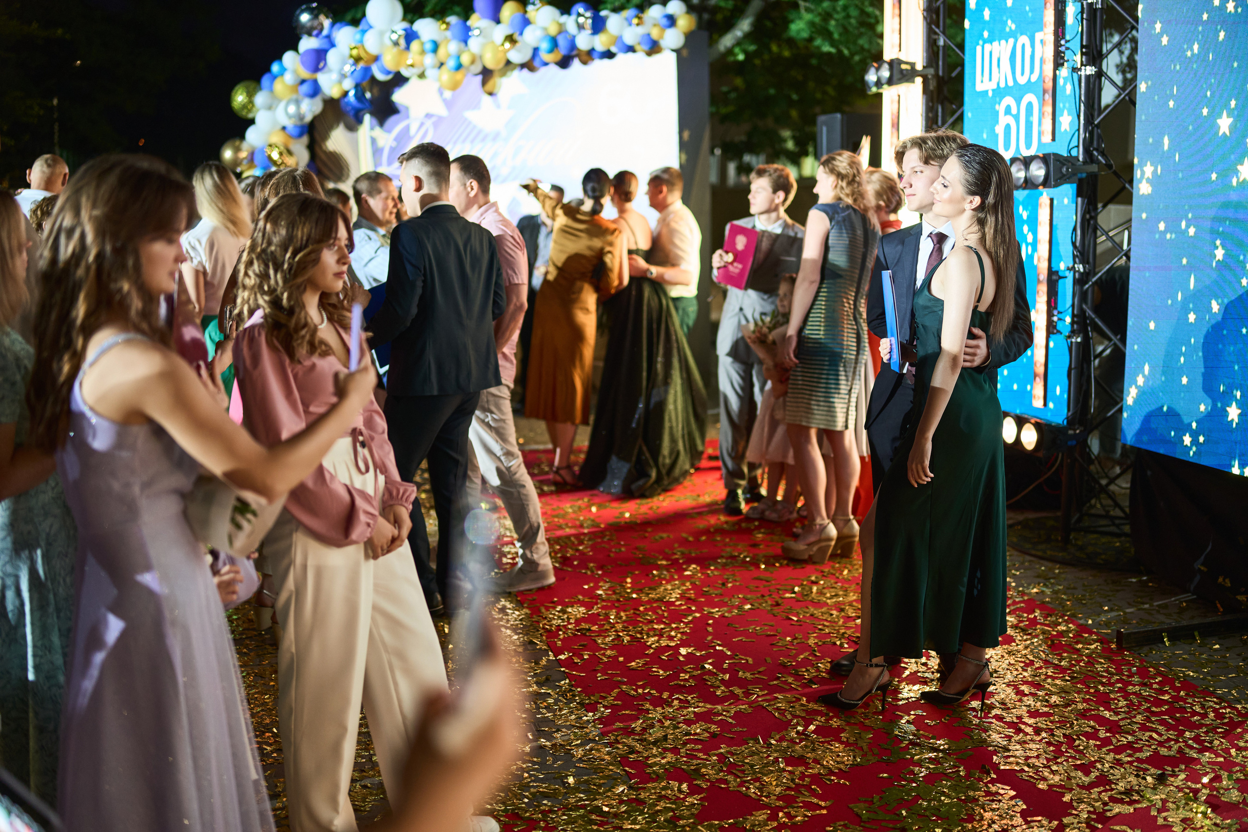 Выпускной (школа и банкет). Фотограф Олег Сотник