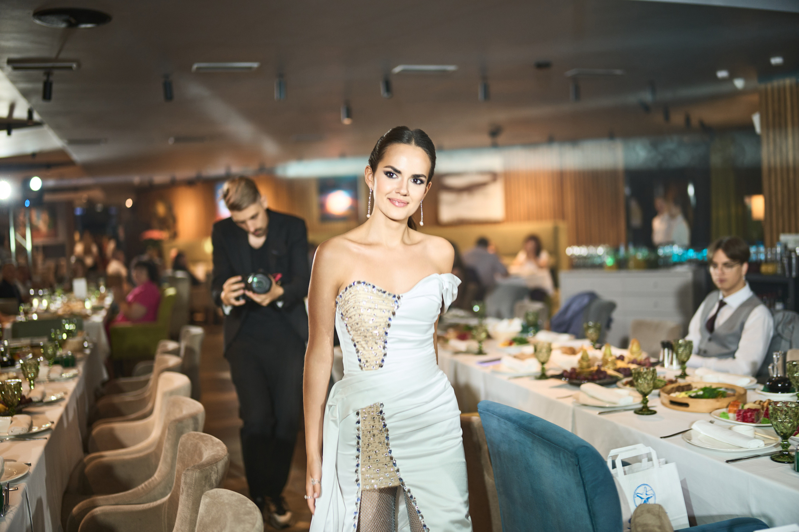 Выпускной (школа и банкет). Фотограф Олег Сотник