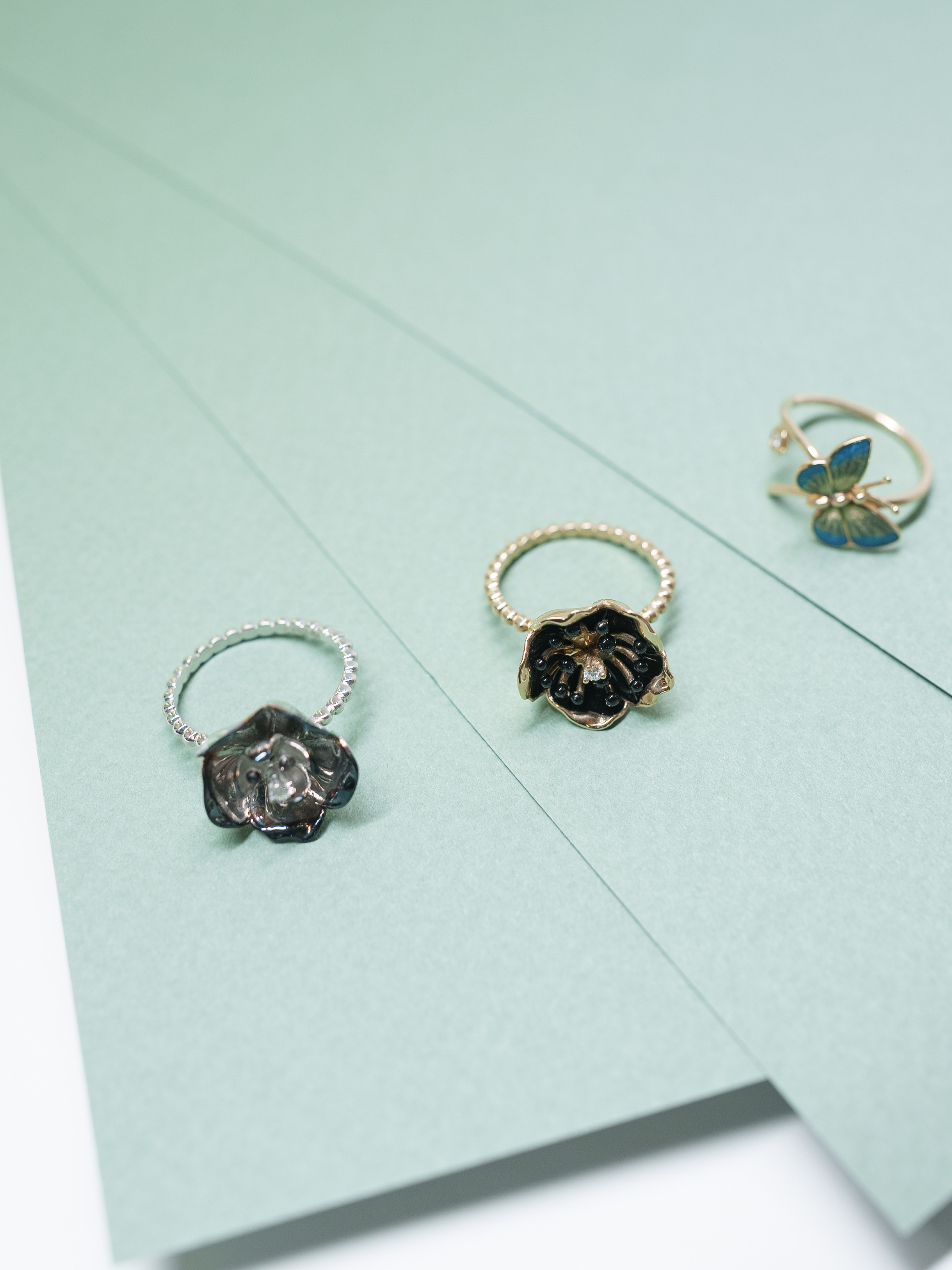 Предметная съемка ювелирных изделий для «Roberto bravo». Фотограф Олег Сотник