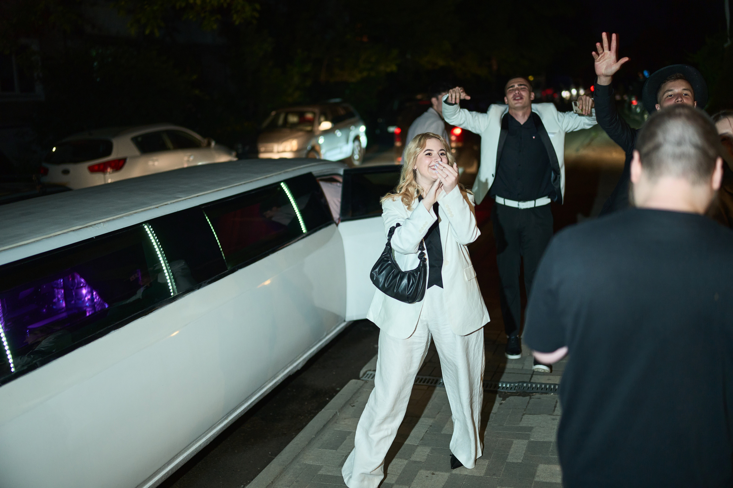 Выпускной (школа и банкет). Фотограф Олег Сотник