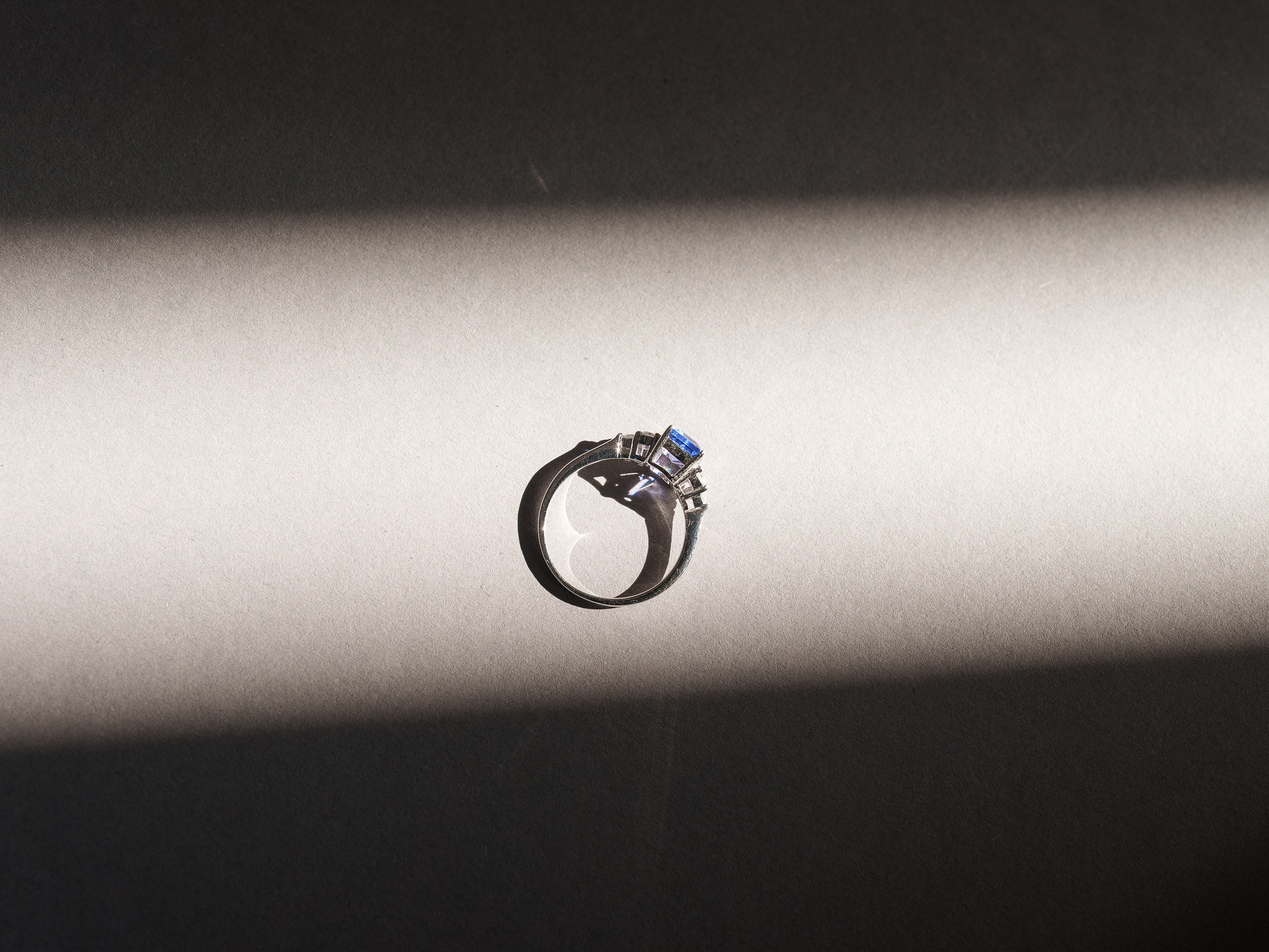 Предметная съемка ювелирных изделий для «Roberto bravo». Фотограф Олег Сотник