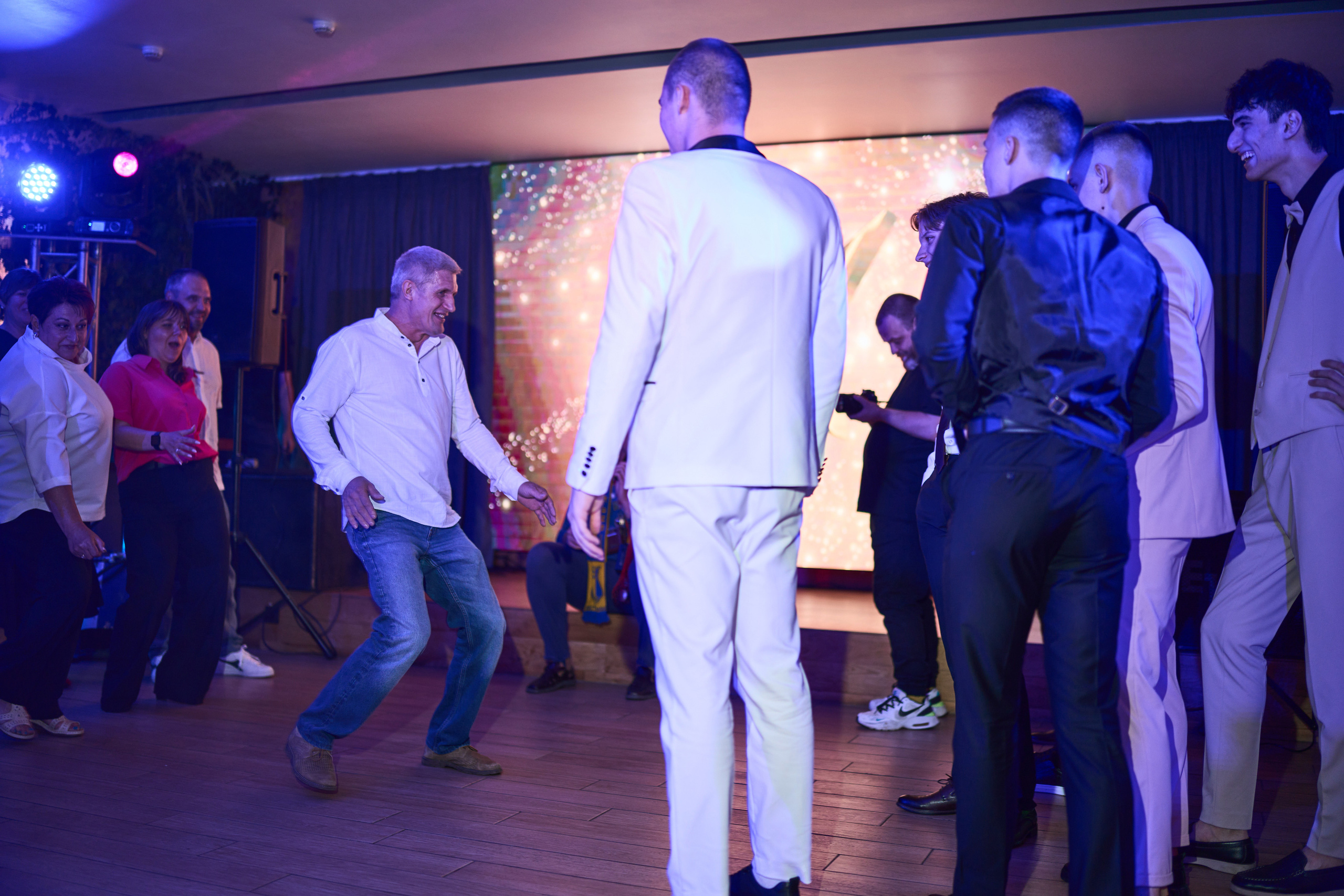 Выпускной (школа и банкет). Фотограф Олег Сотник