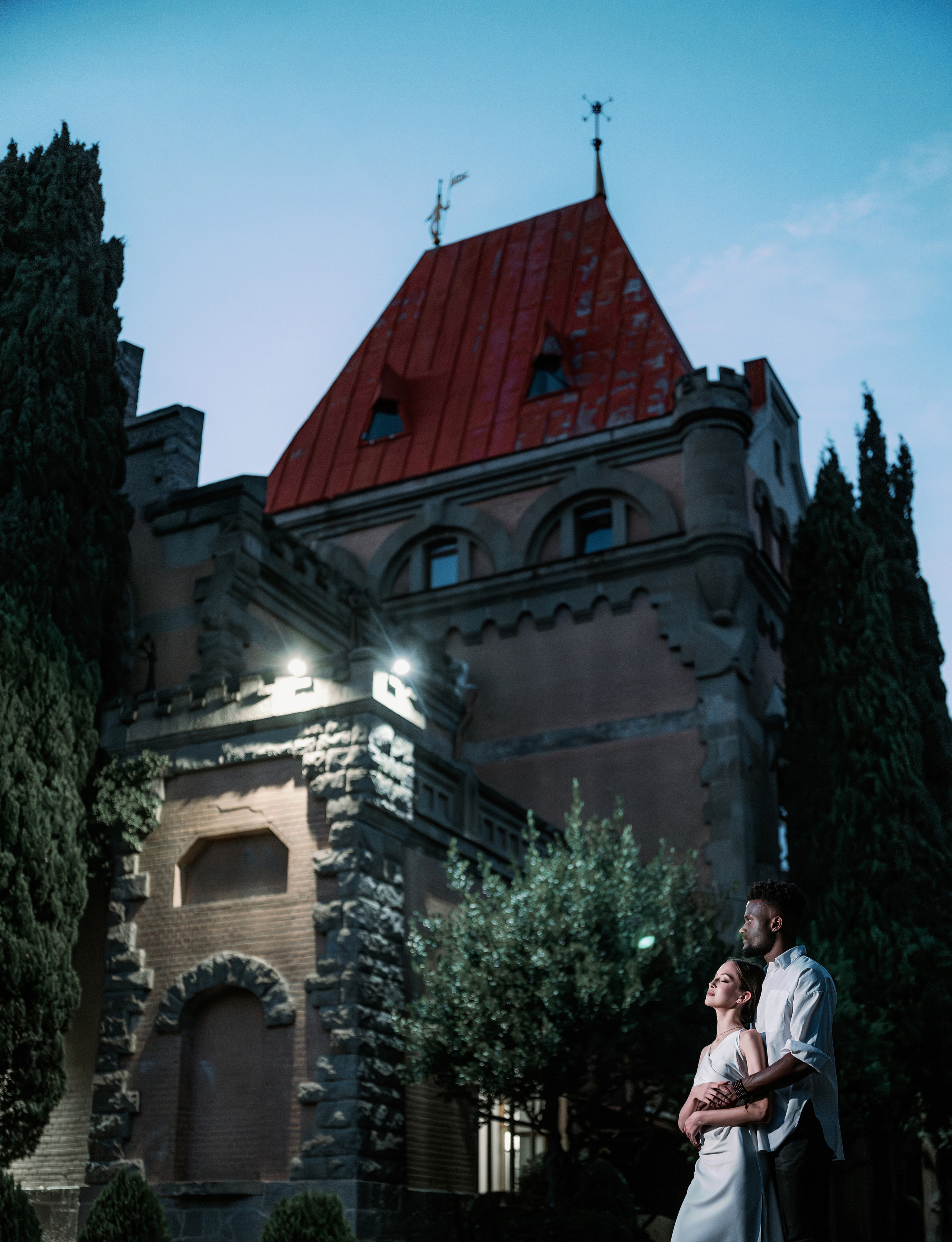 Свадебная прогулка в замке княгини Гагариной. Фотограф Олег Сотник